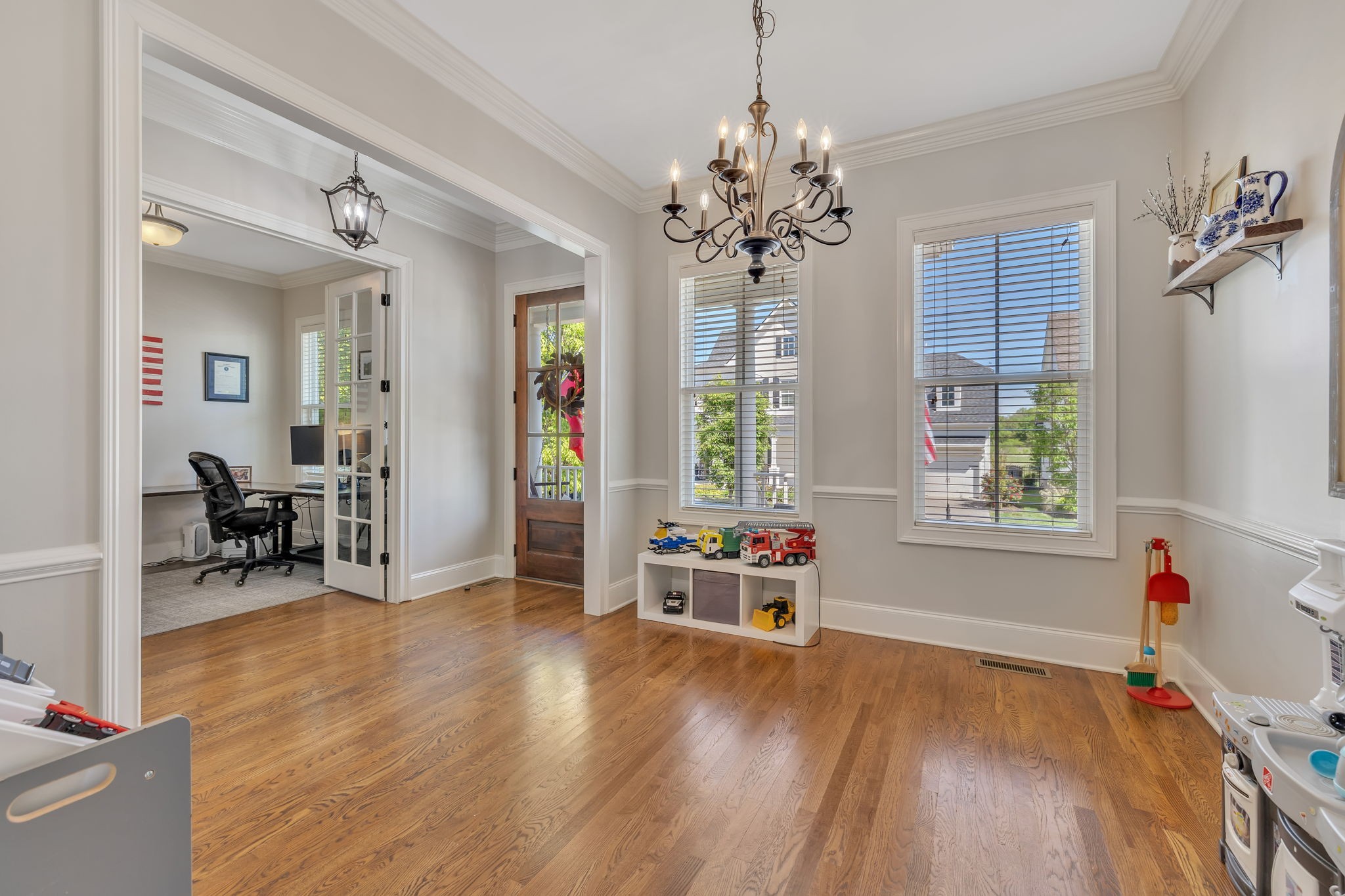 451 Avon River Rd