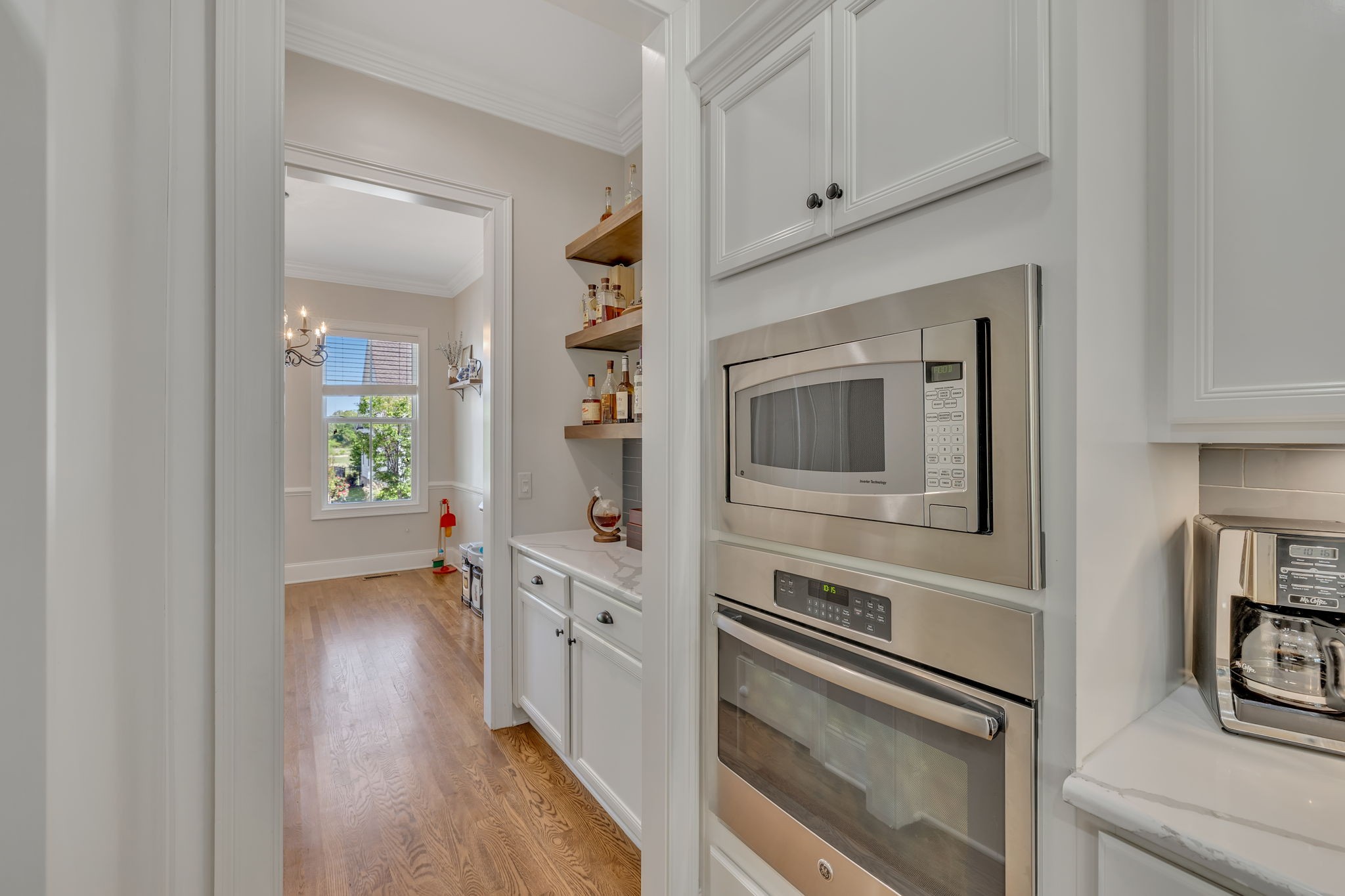 451 Avon River Rd