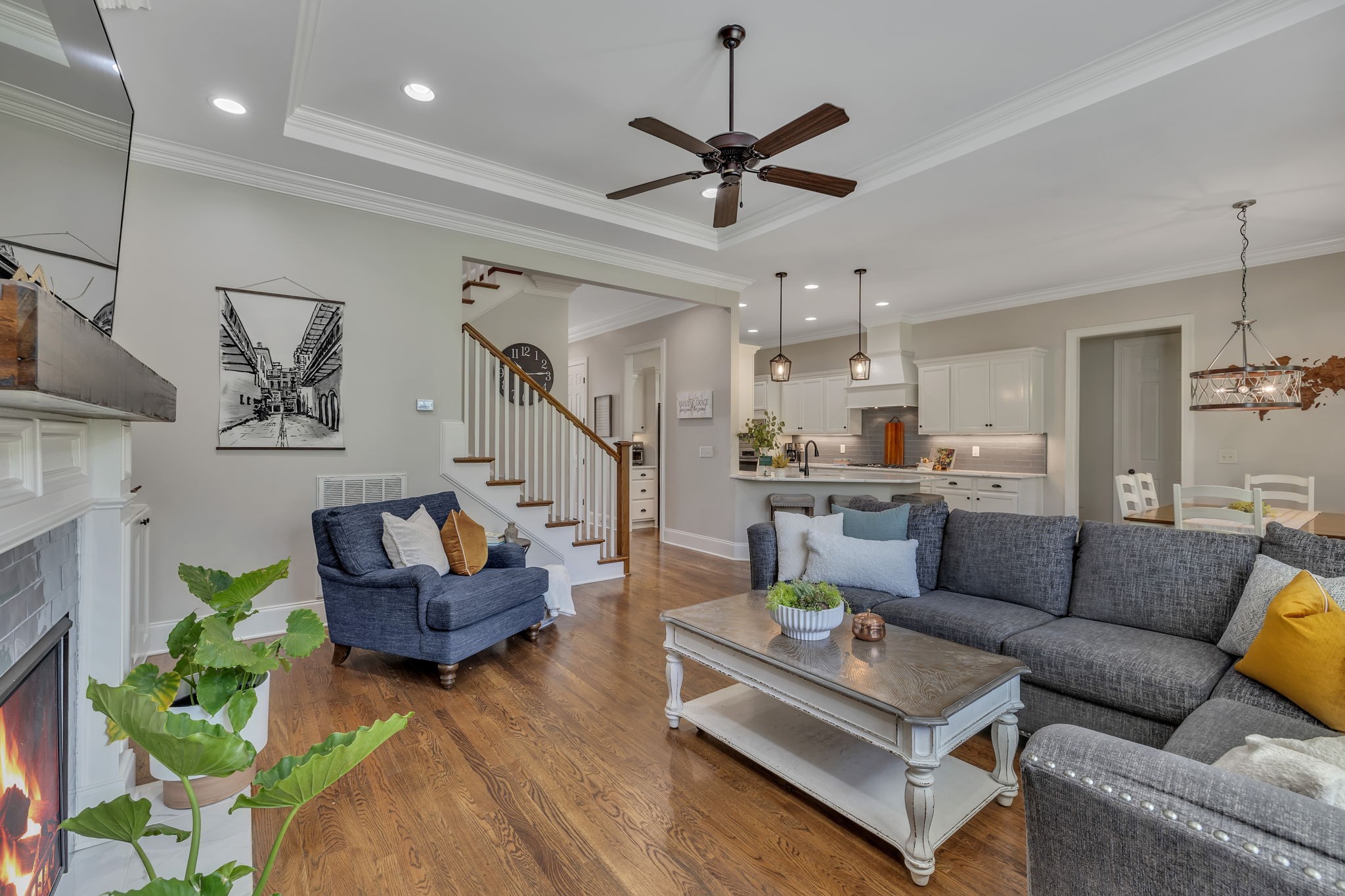 451 Avon River Rd