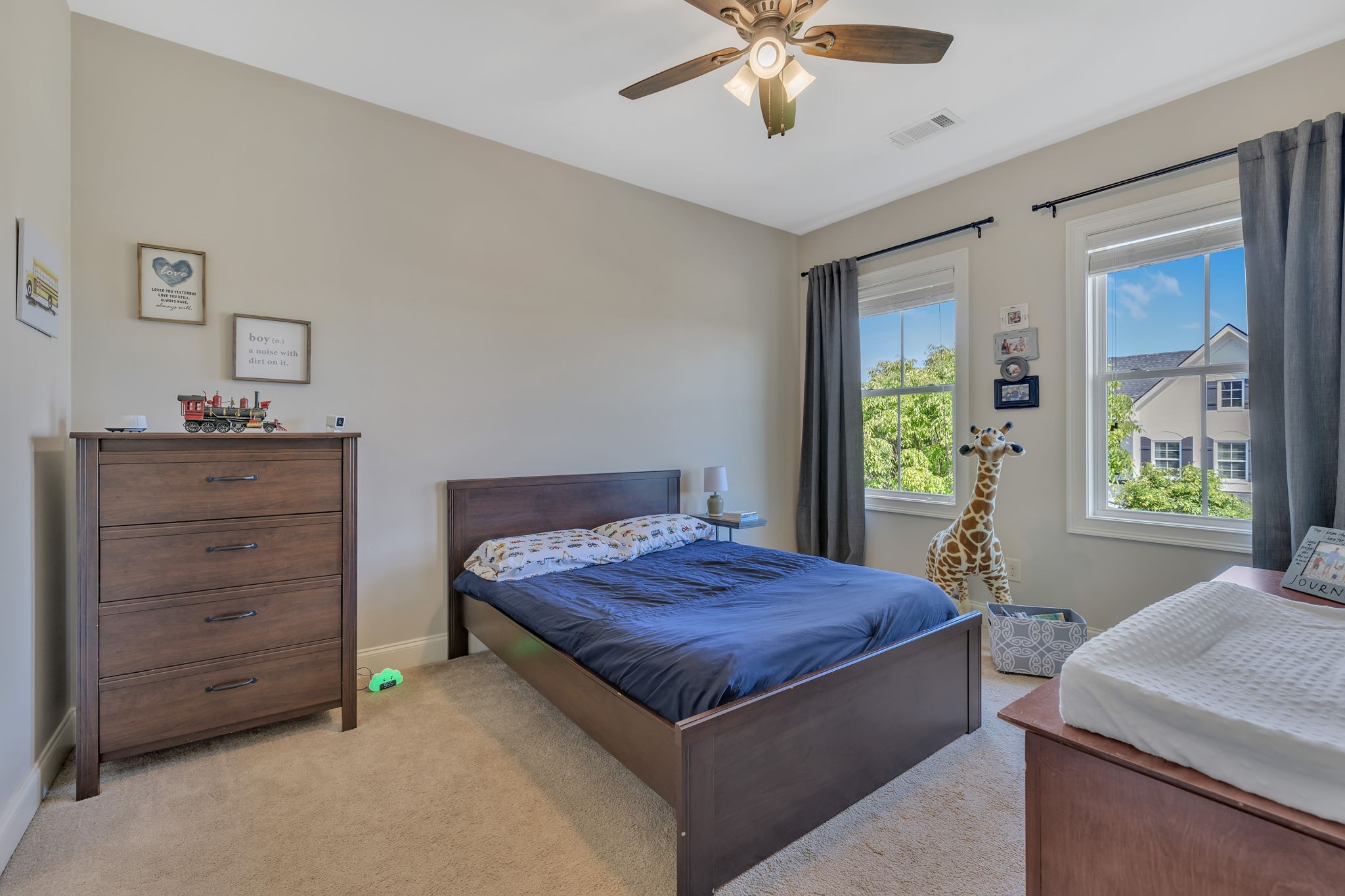 451 Avon River Rd