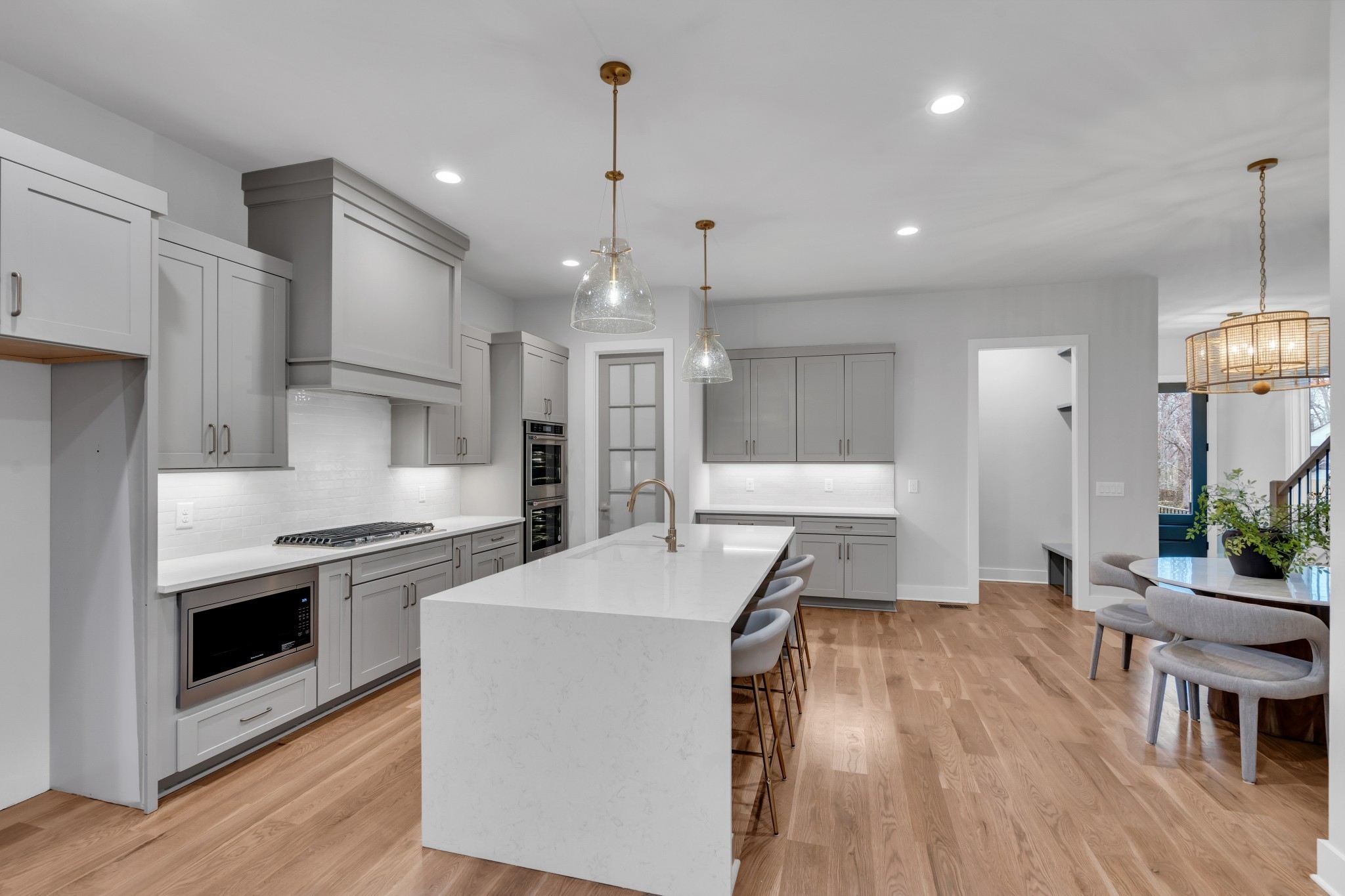 392B Annex Avenue