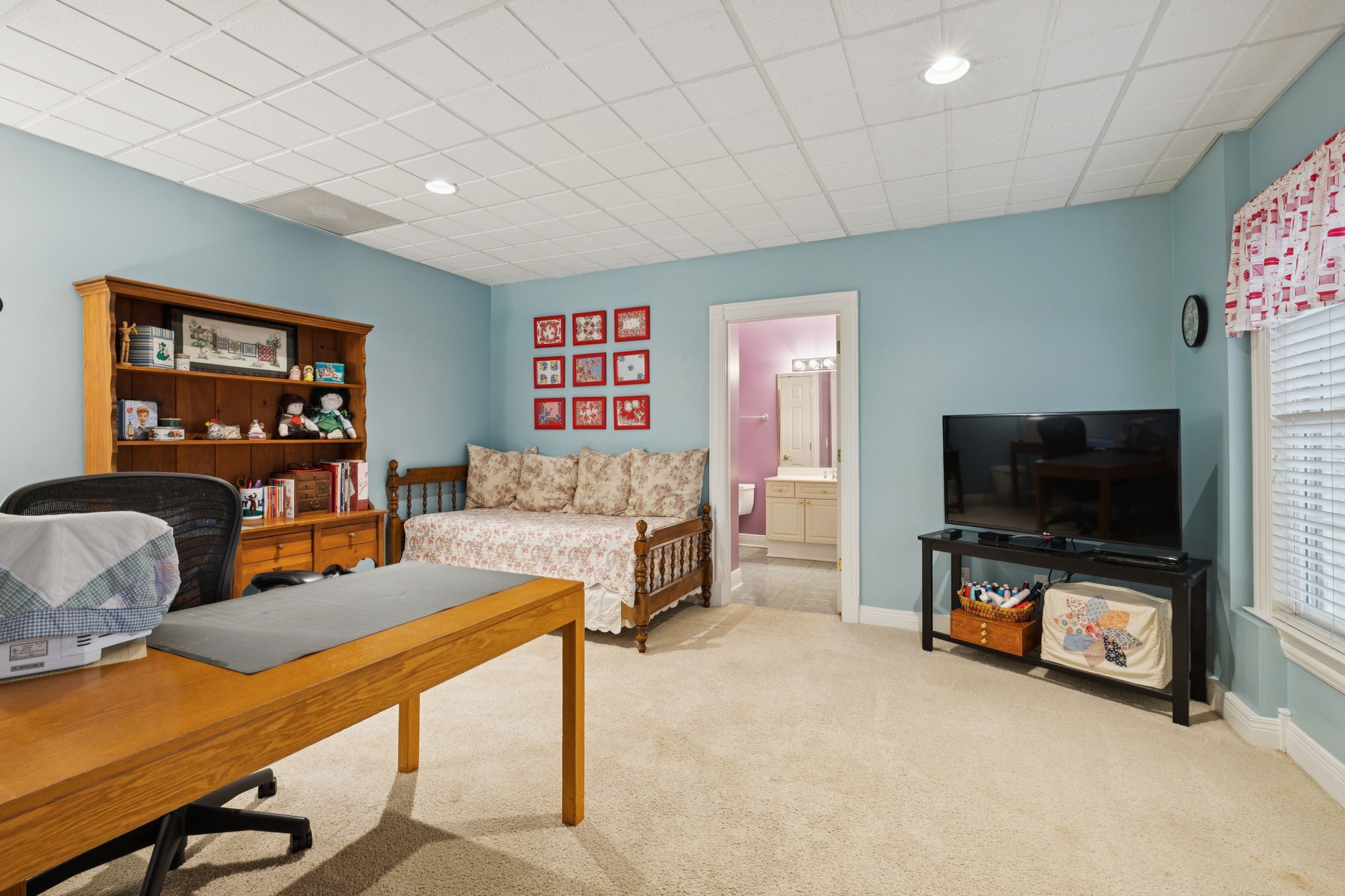 728 Legends Crest Dr