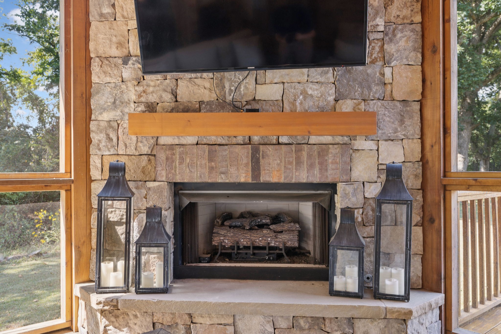 416 Winchester Dr