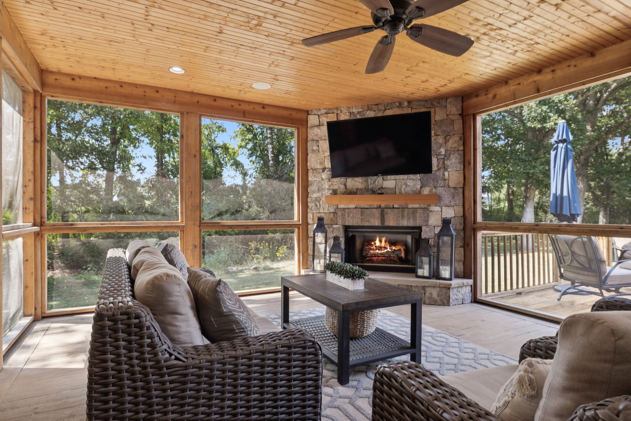 416 Winchester Dr