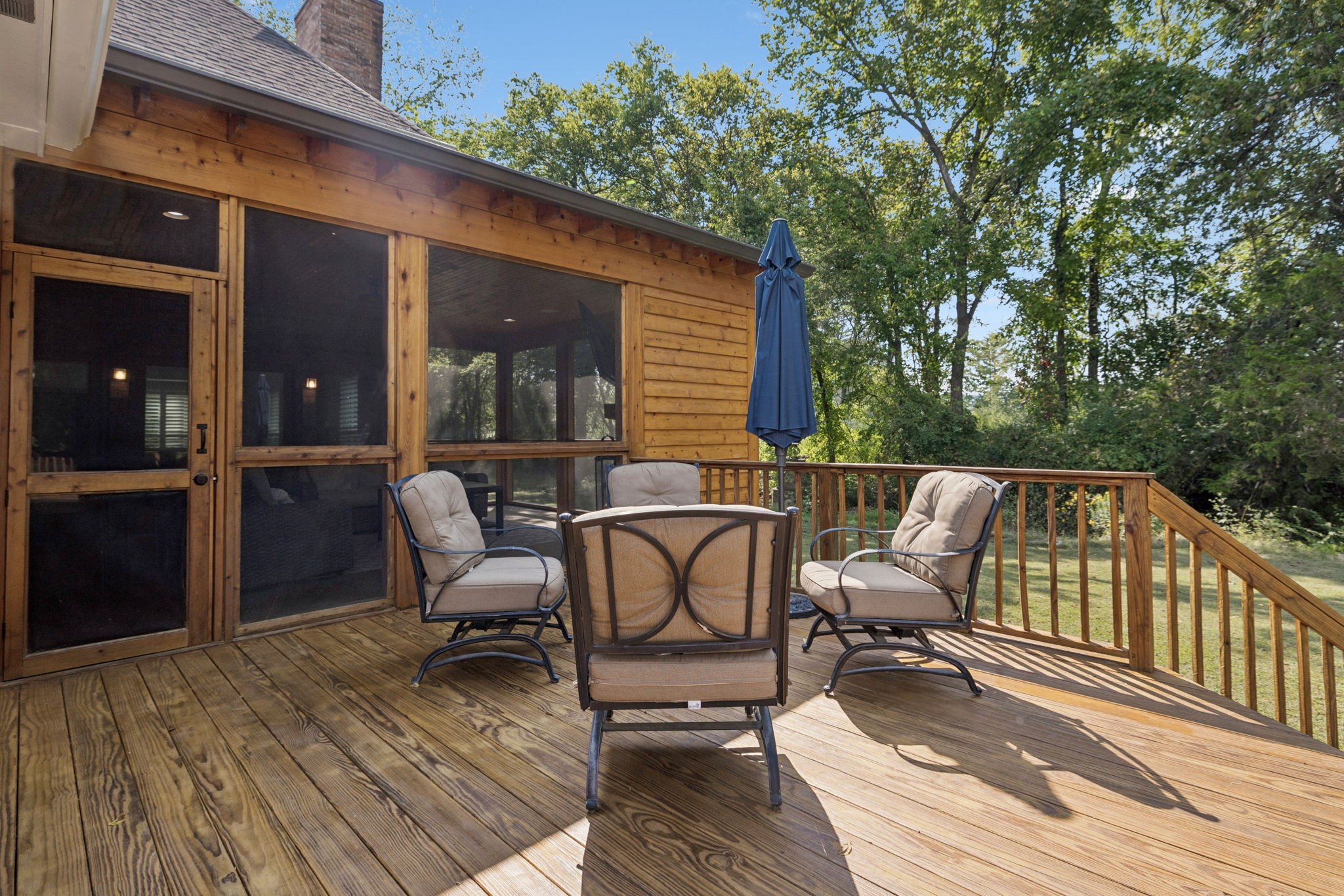 416 Winchester Dr