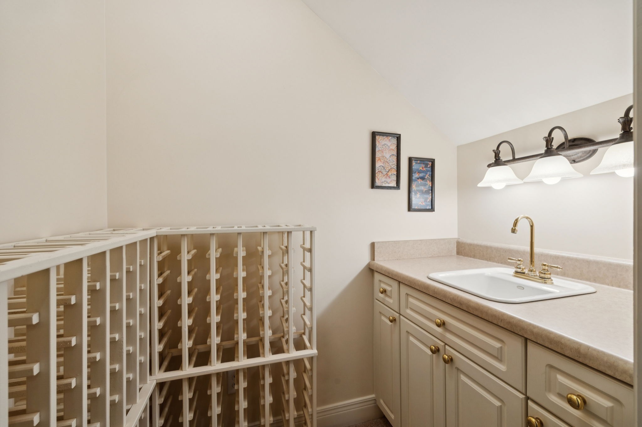 728 Legends Crest Dr