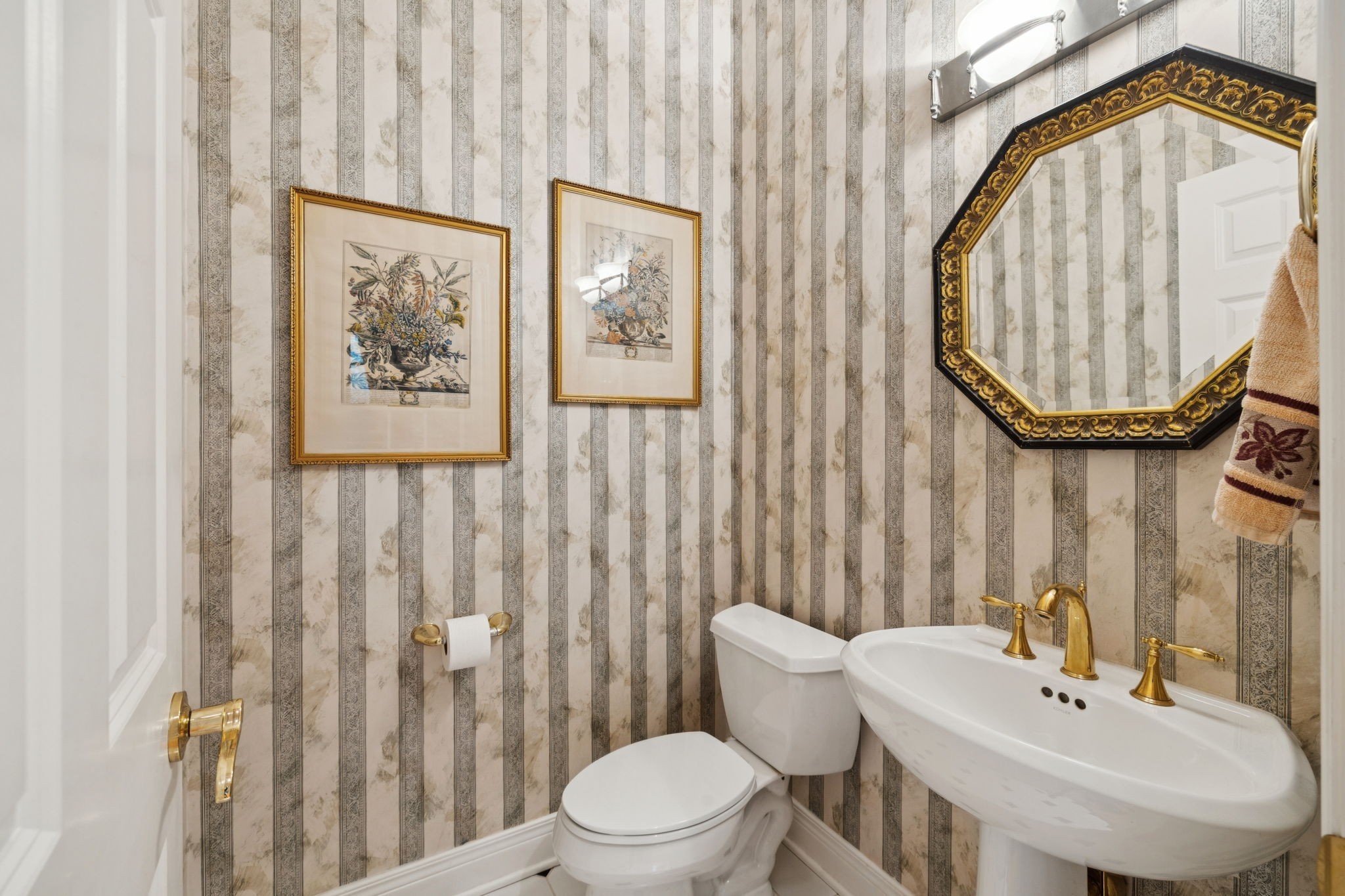 728 Legends Crest Dr