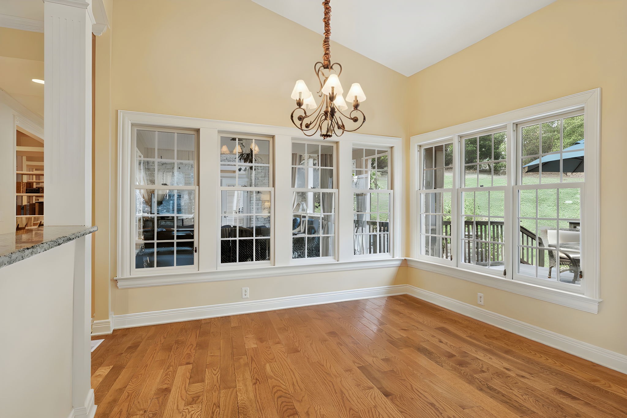 728 Legends Crest Dr