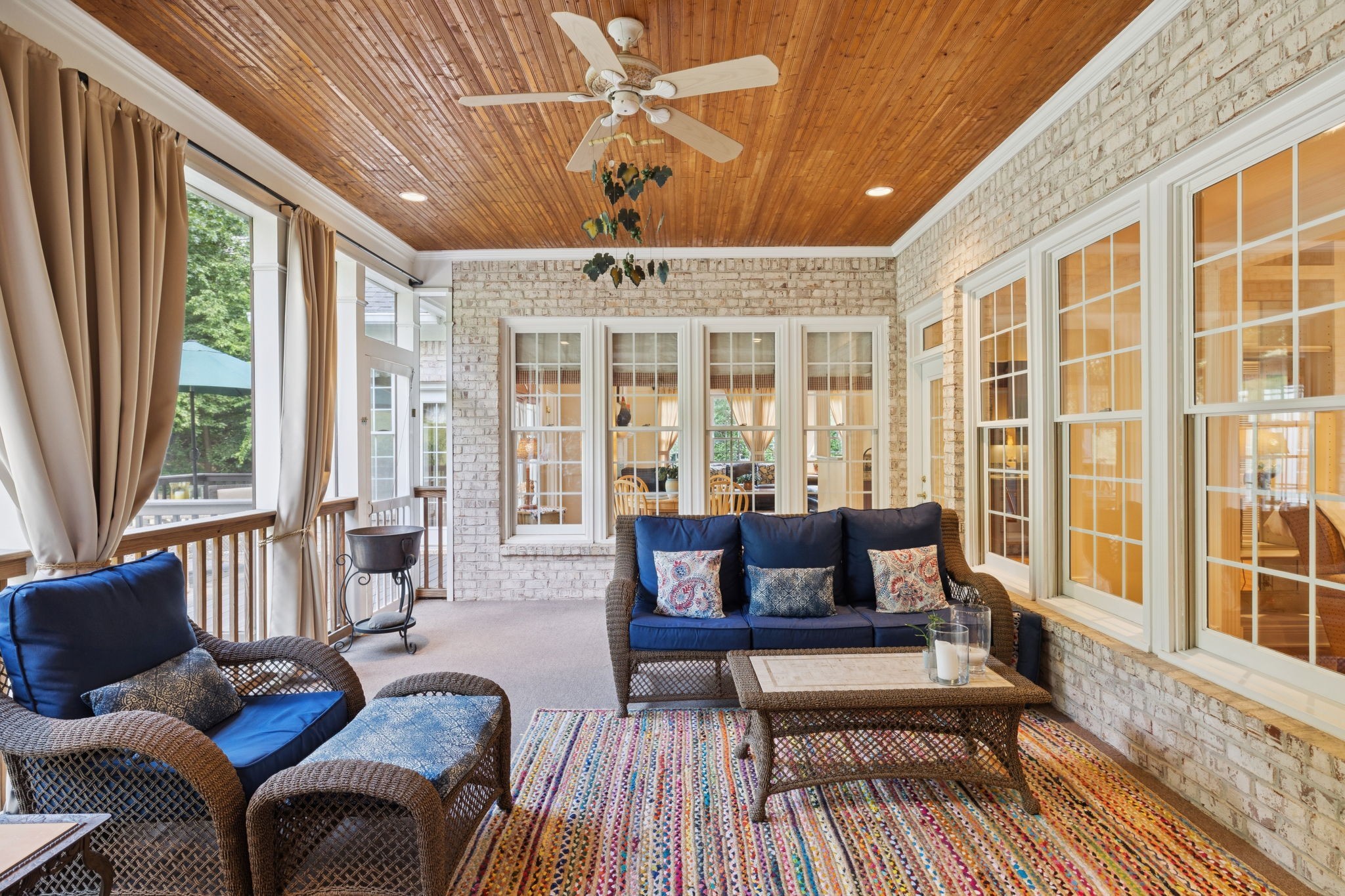 728 Legends Crest Dr