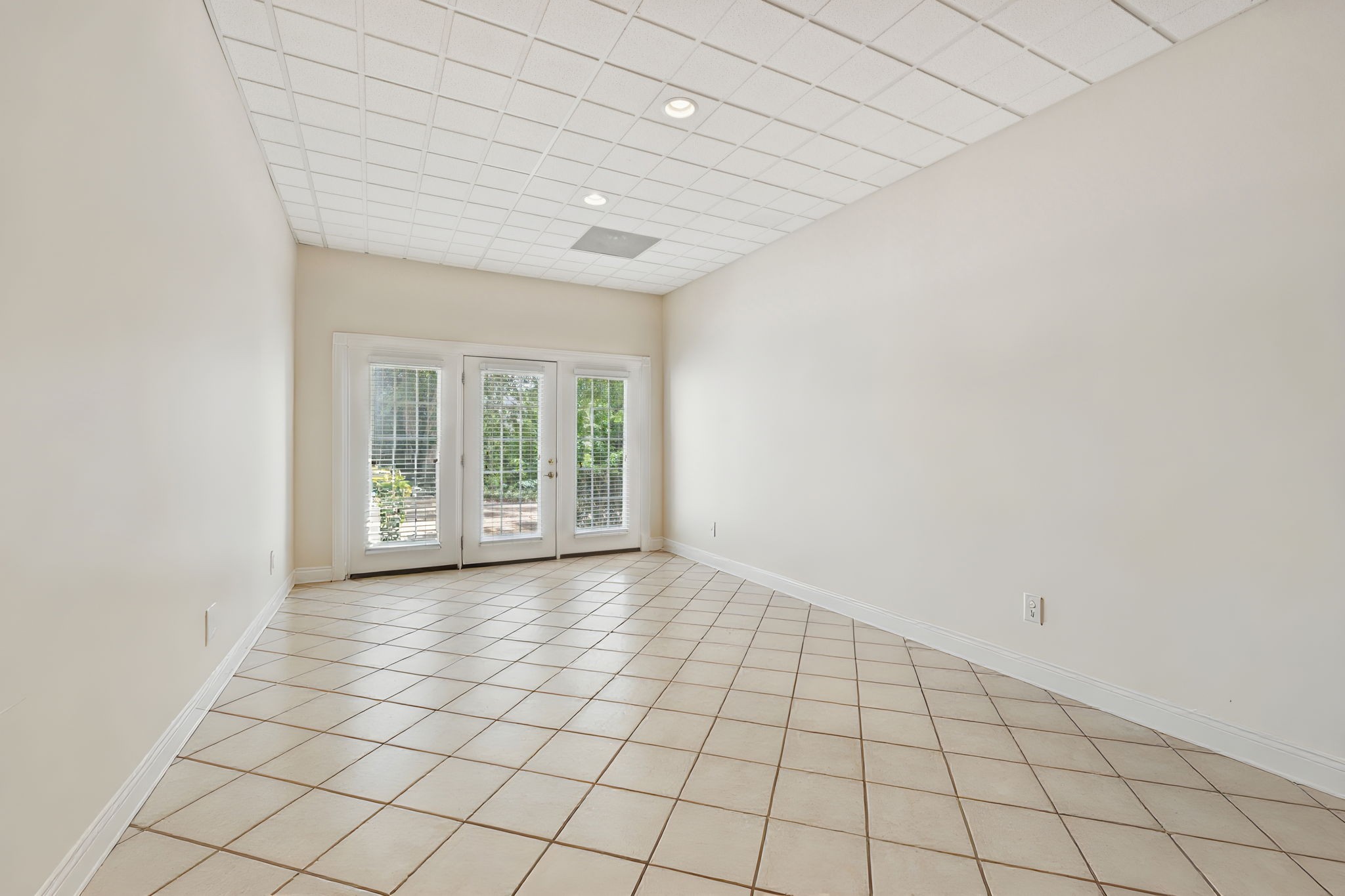 728 Legends Crest Dr