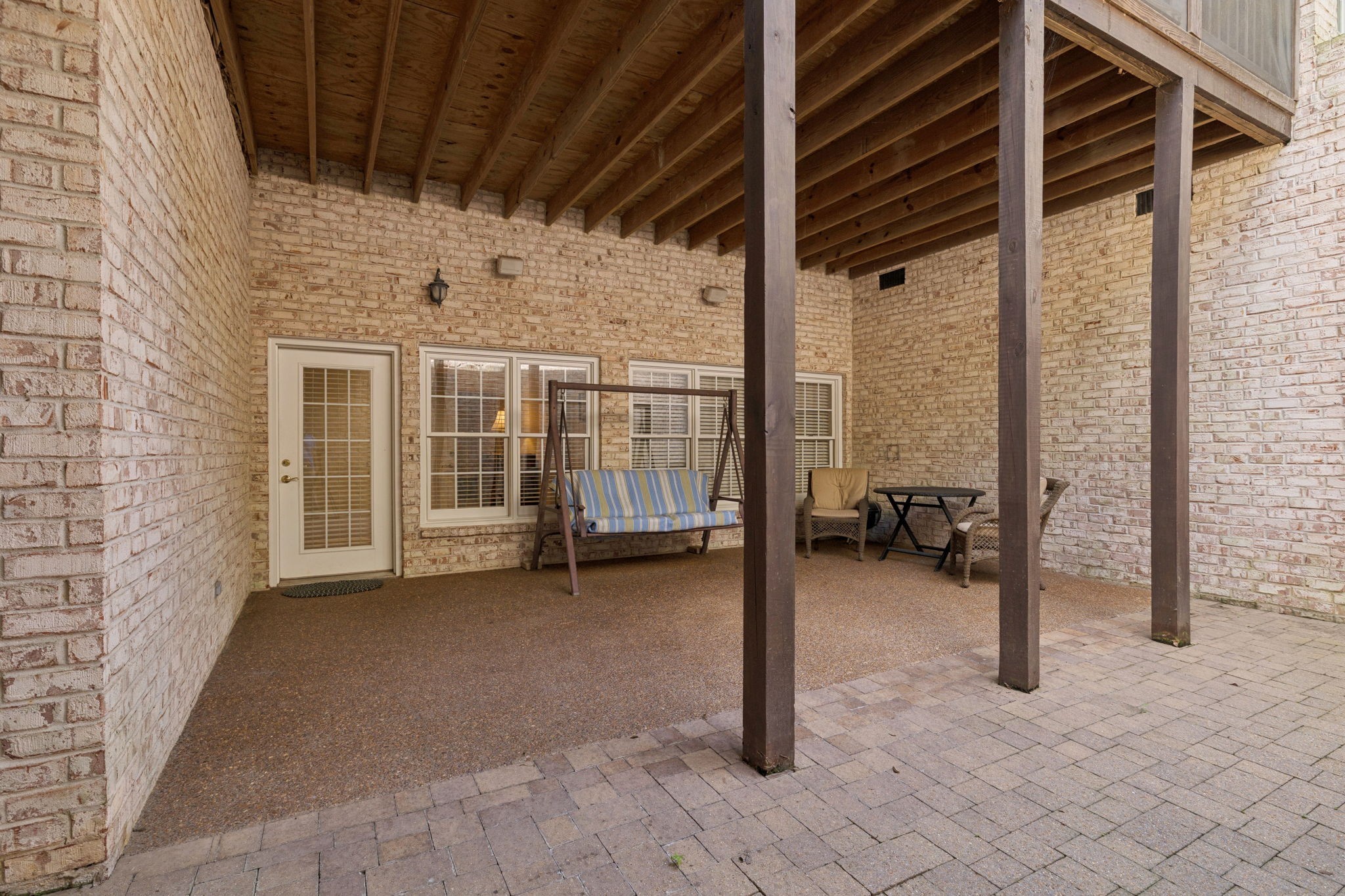 728 Legends Crest Dr