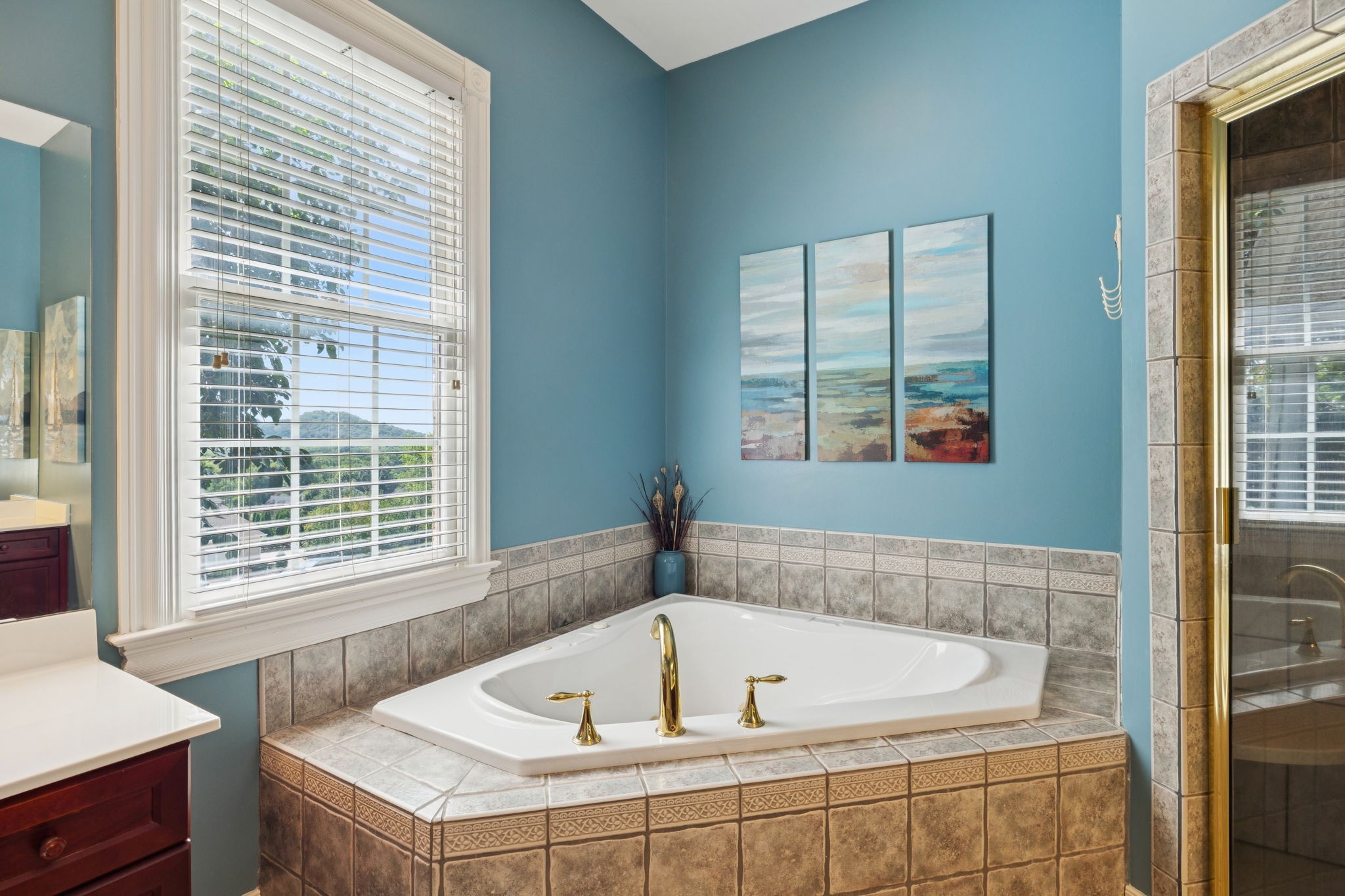 728 Legends Crest Dr