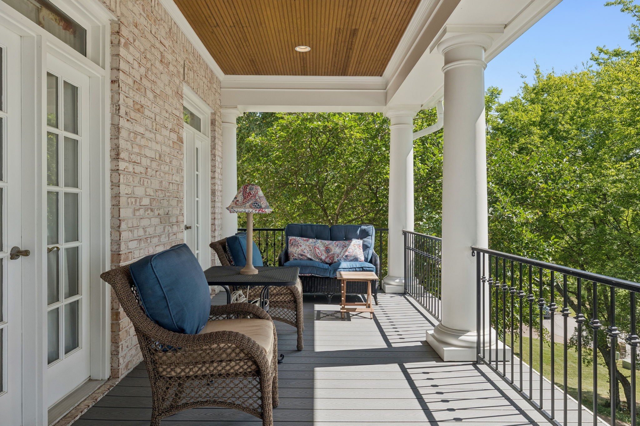 728 Legends Crest Dr