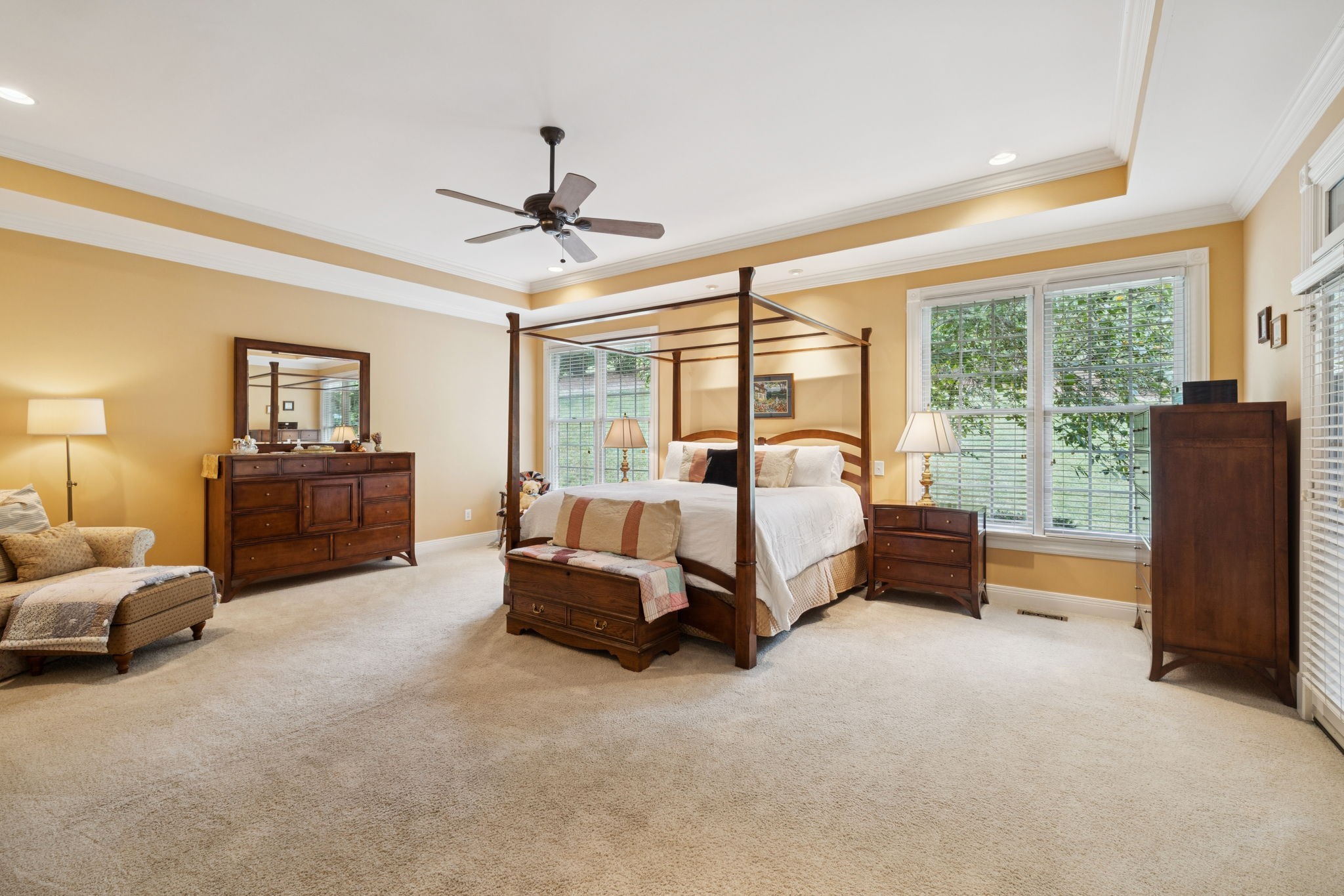 728 Legends Crest Dr