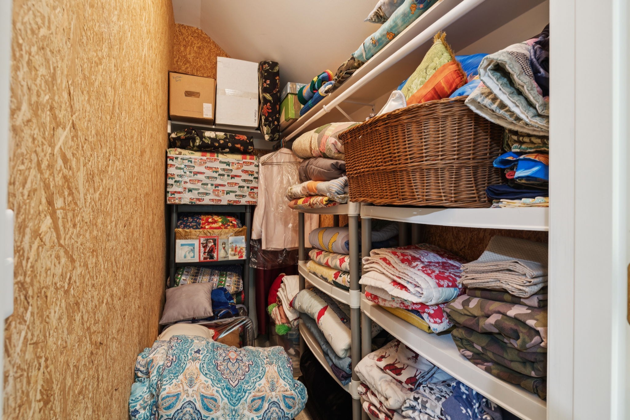 728 Legends Crest Dr