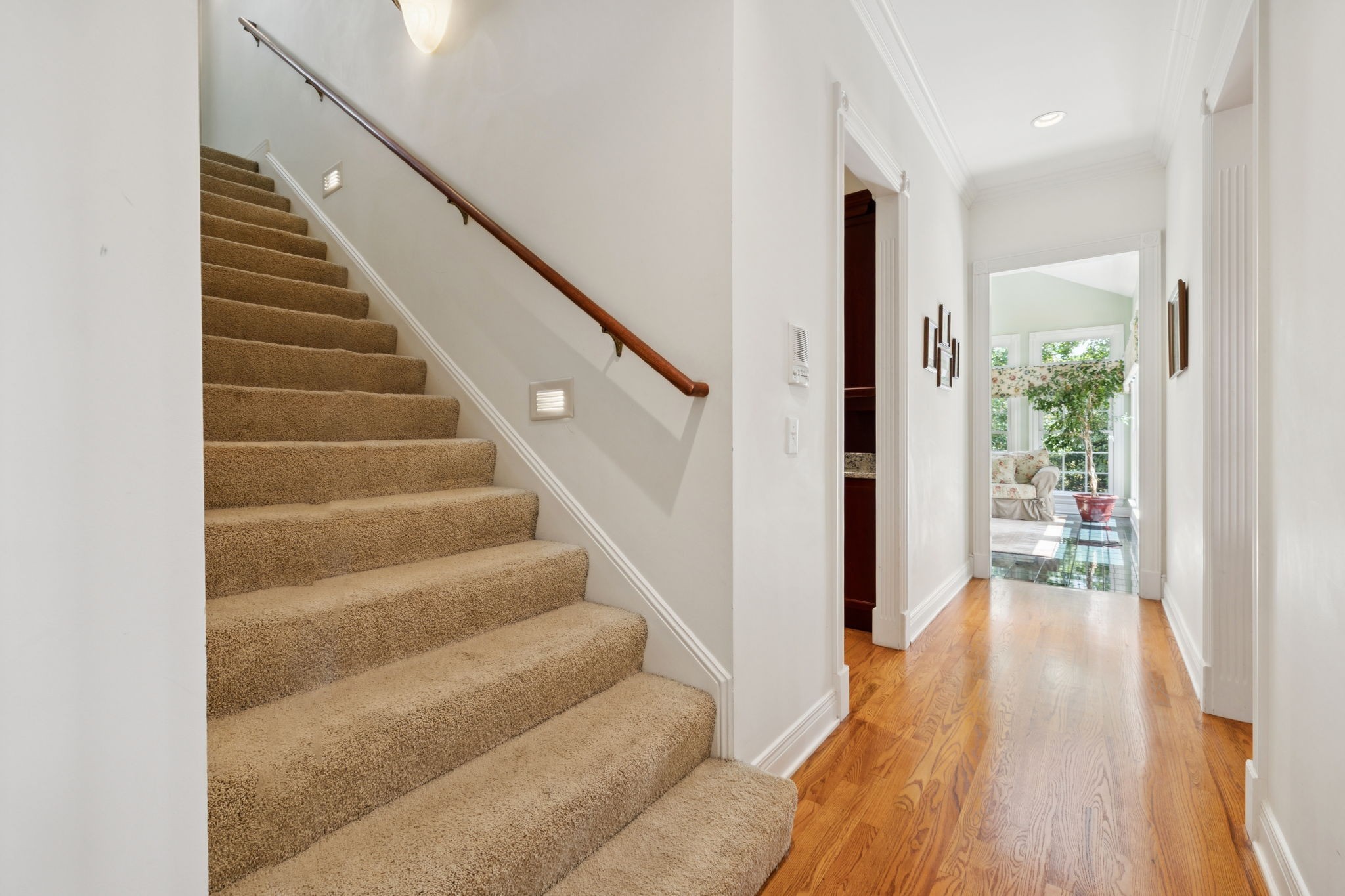 728 Legends Crest Dr