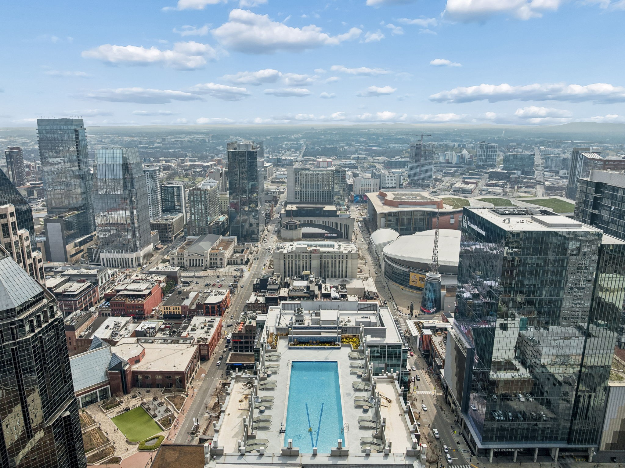 415 Church St Unit: 1604