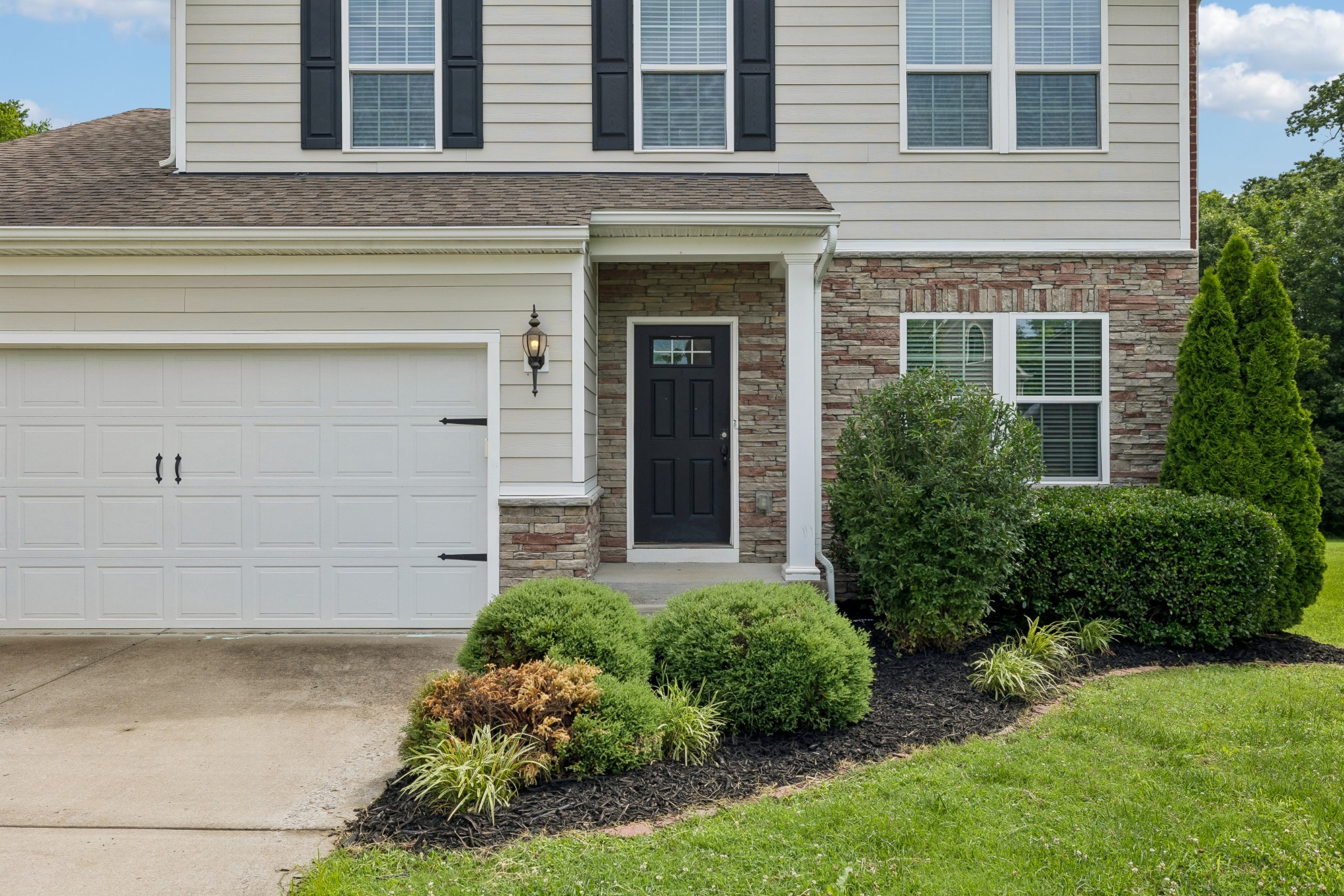 407 Goodman Dr
