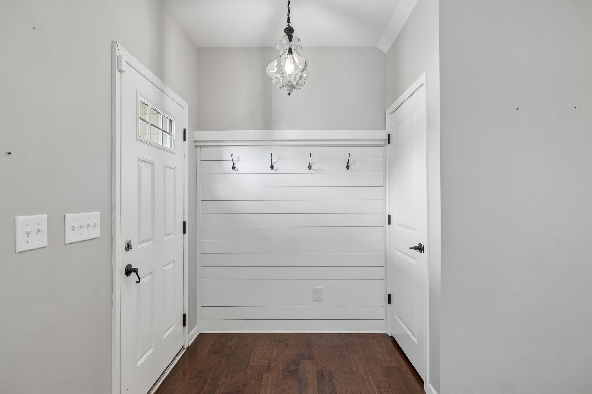 407 Goodman Dr