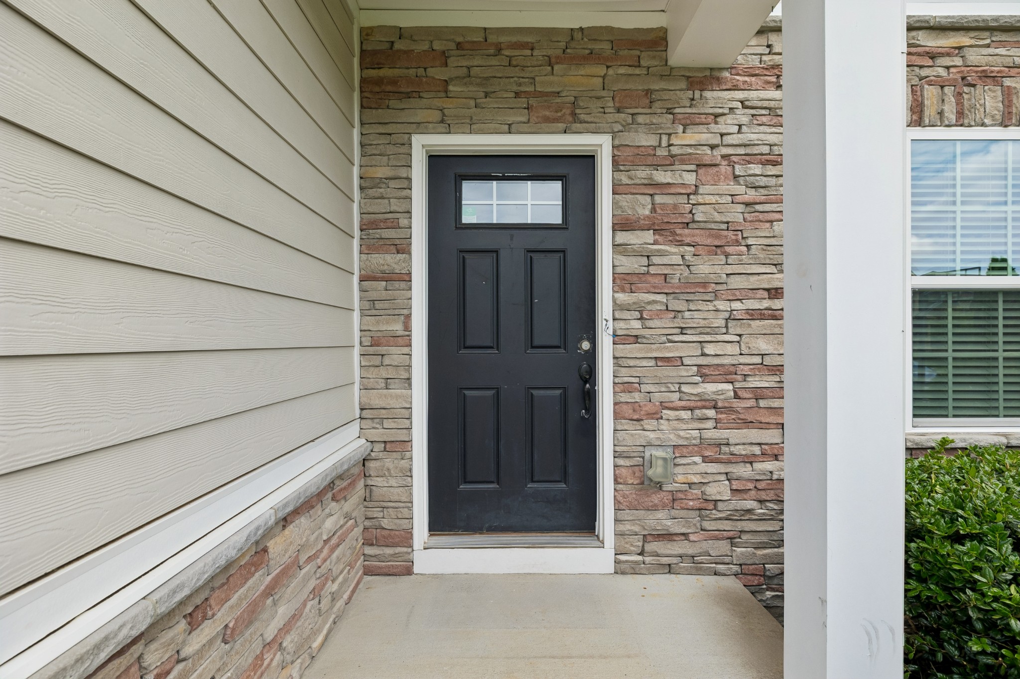 407 Goodman Dr