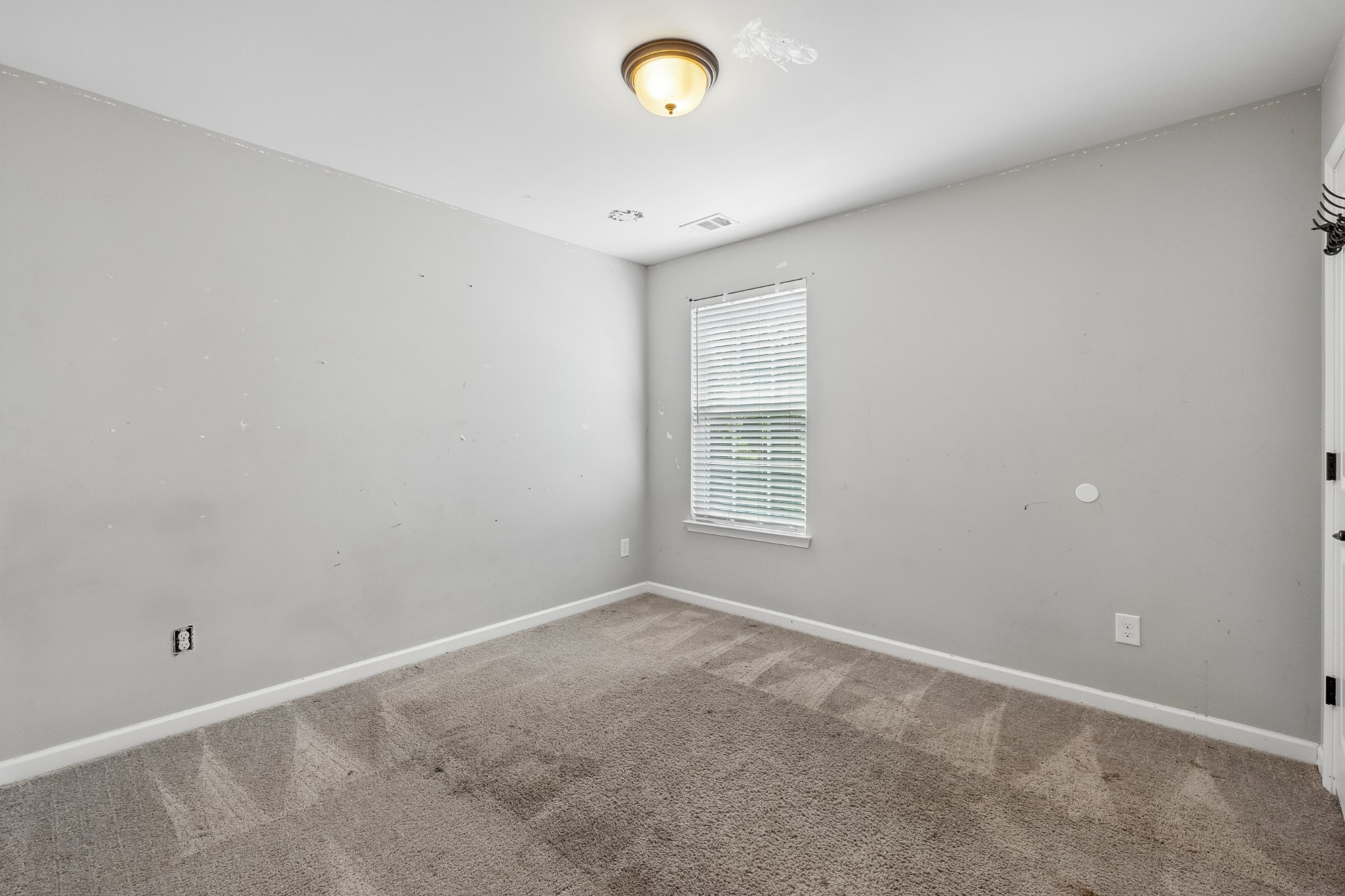 407 Goodman Dr