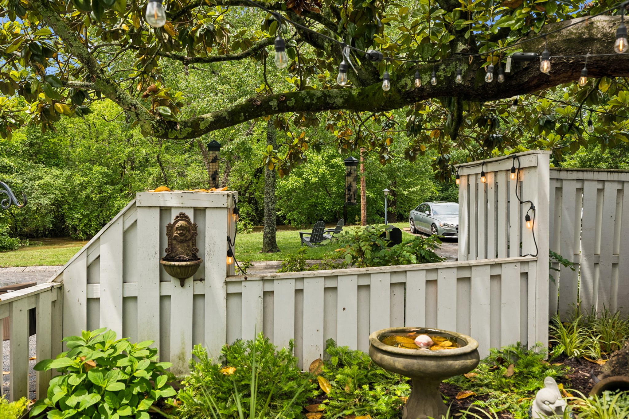 235 Boxwood Dr