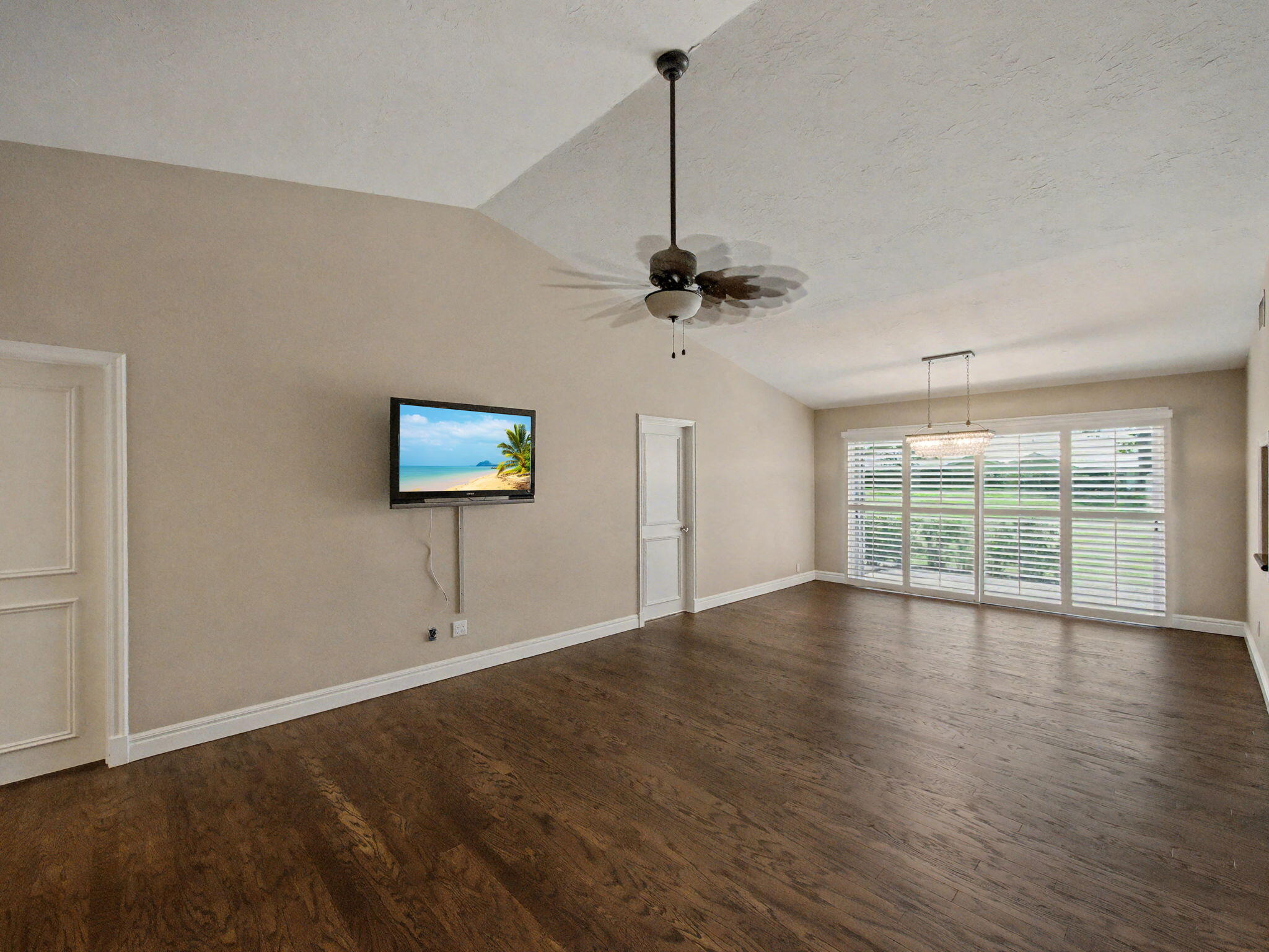 3308 SW Villa Place