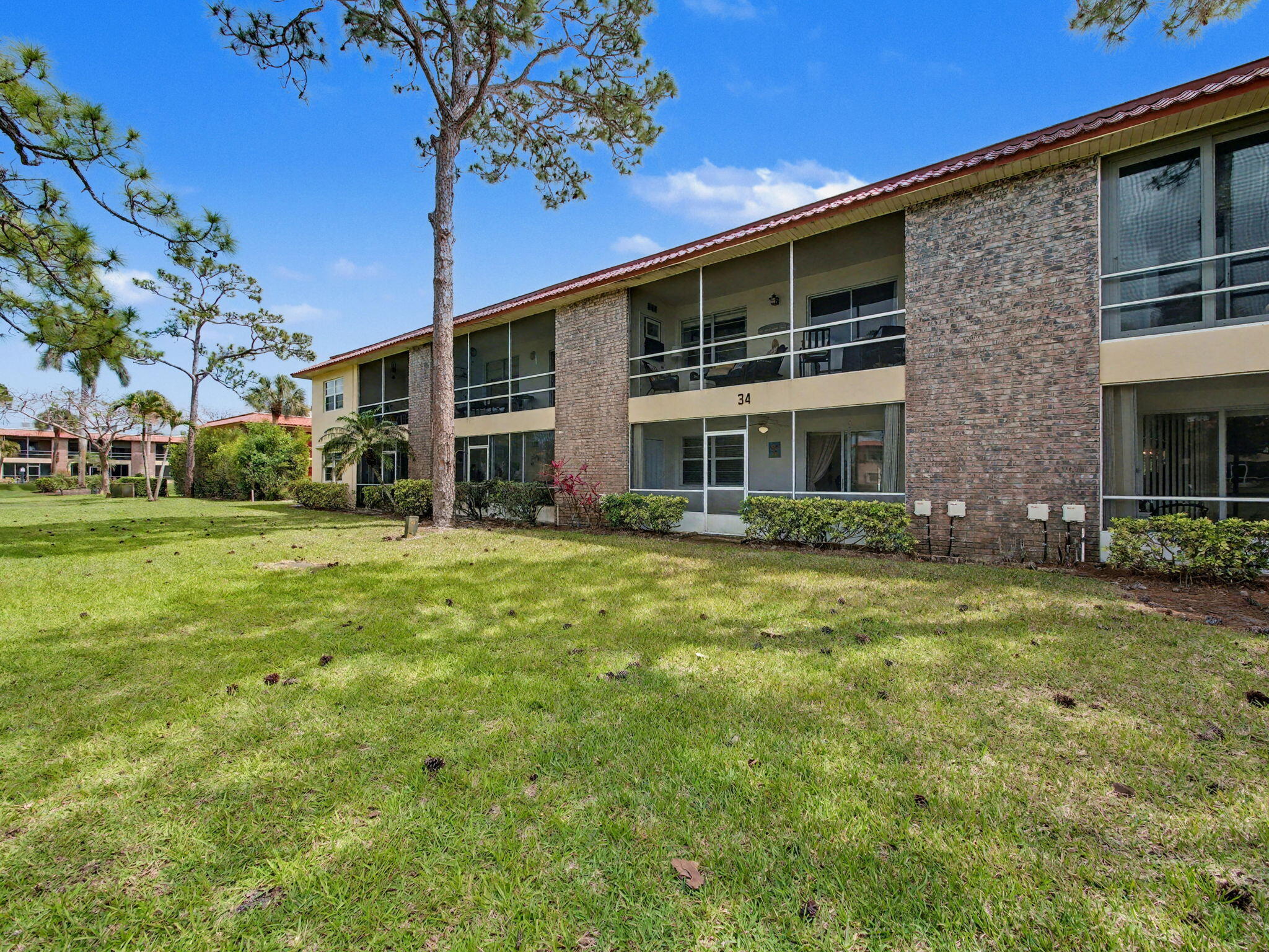 1967 SW Palm City Road 34c