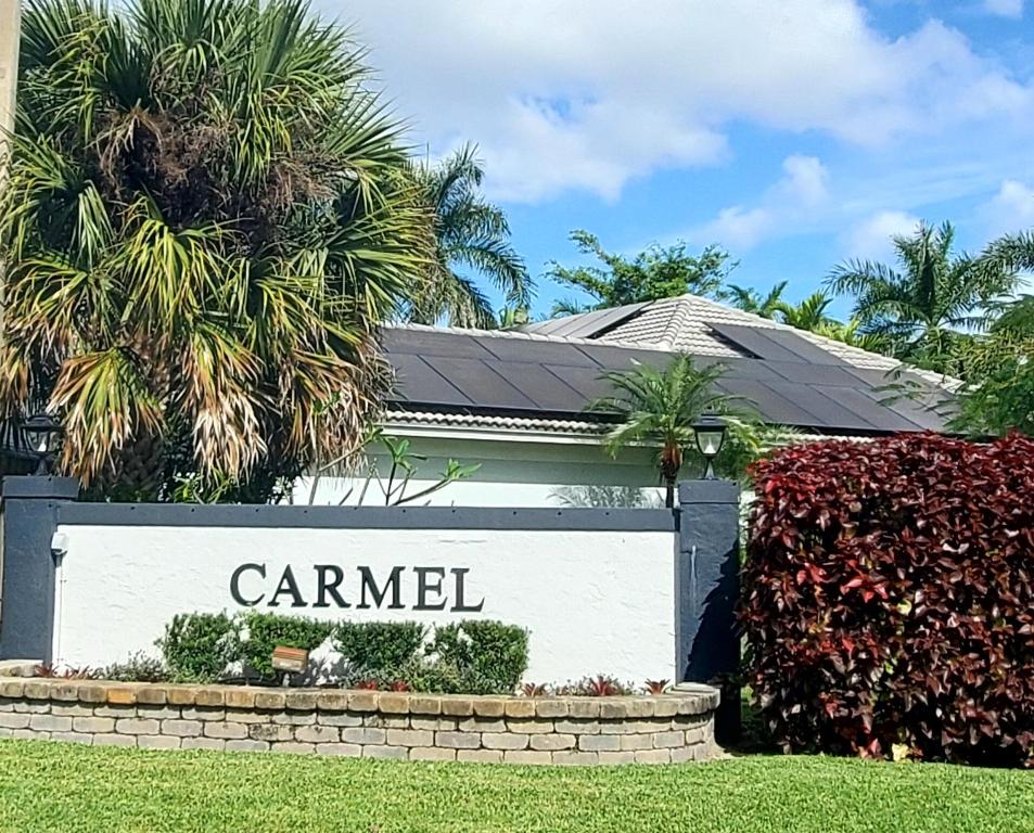 3093 SW Seaboard Avenue