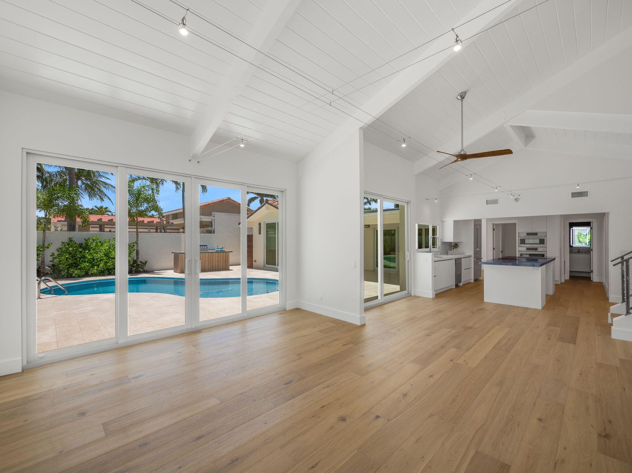 105 W Bonefish Circle