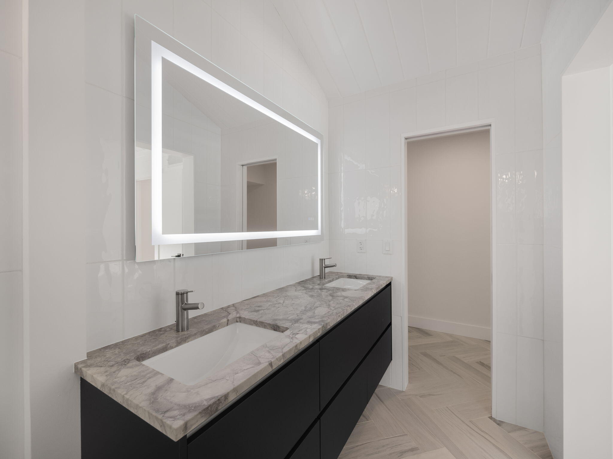 105 W Bonefish Circle