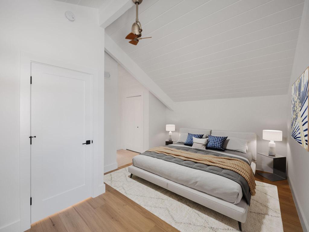 105 W Bonefish Circle