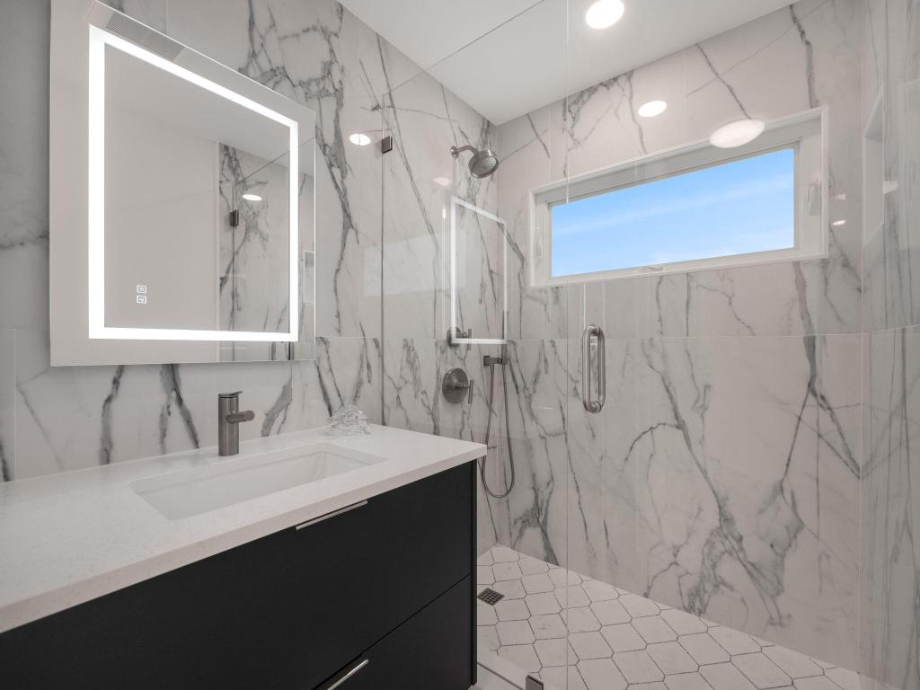 105 W Bonefish Circle