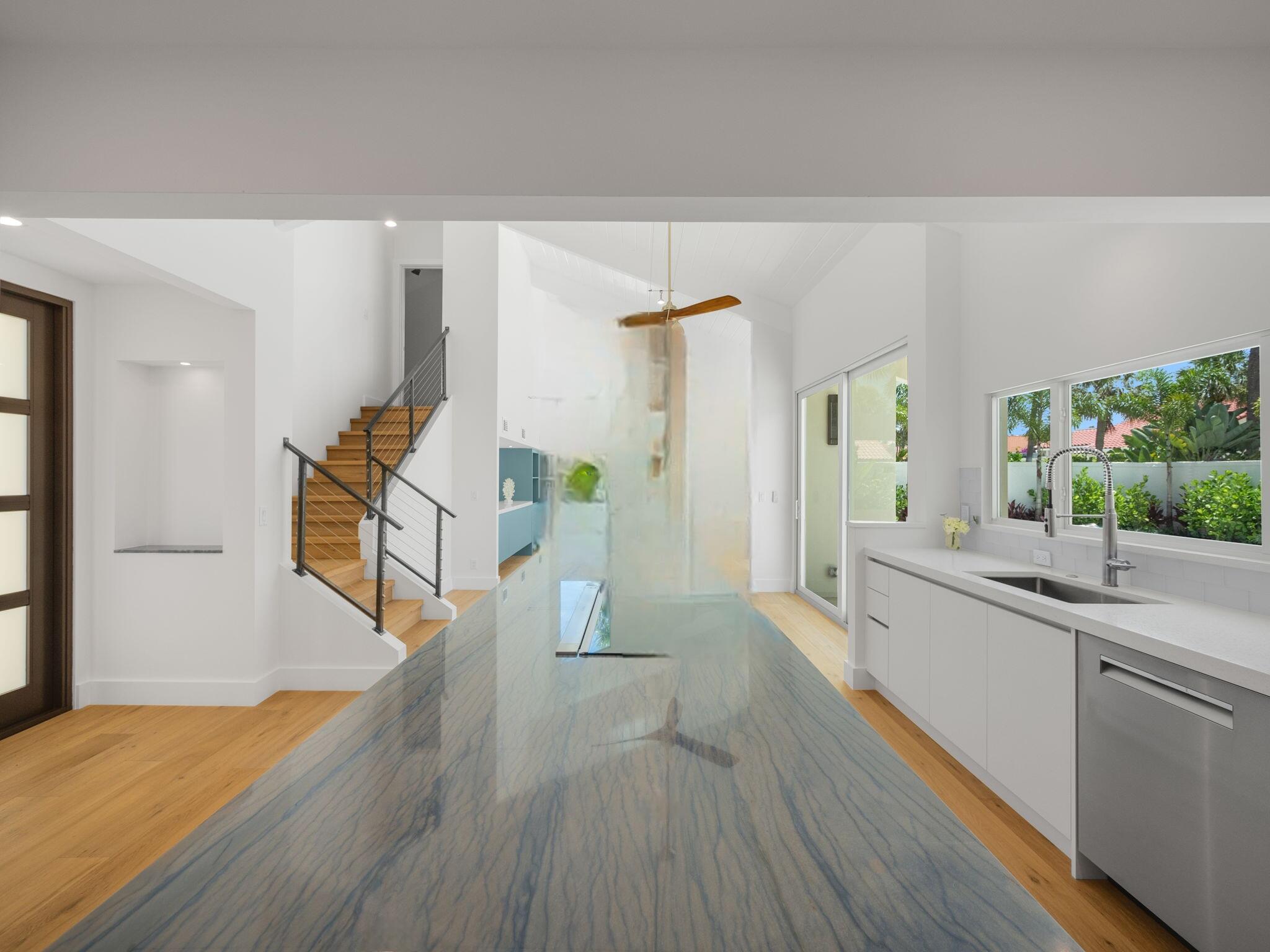 105 W Bonefish Circle