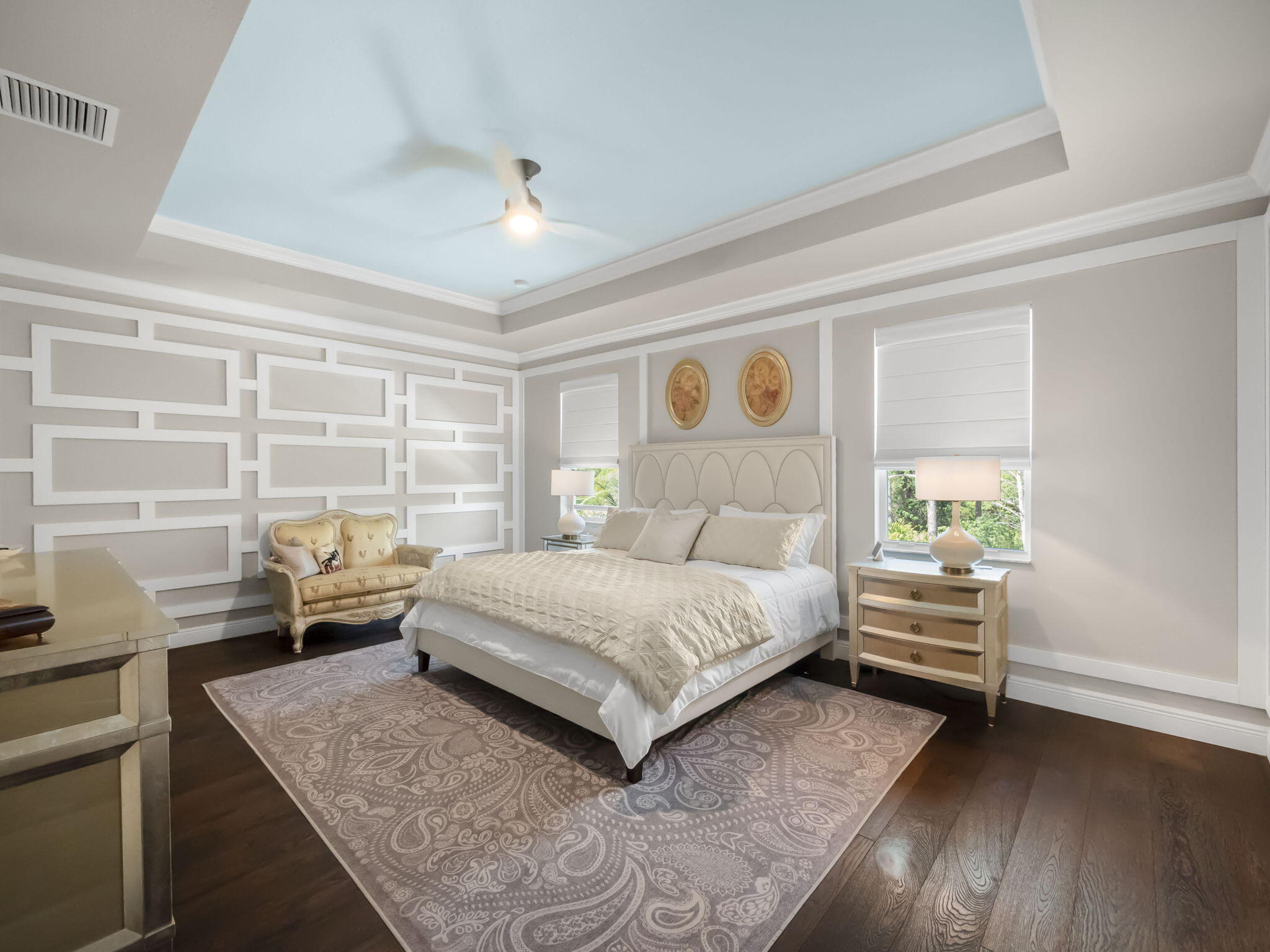 708 SW Riverwatch Place