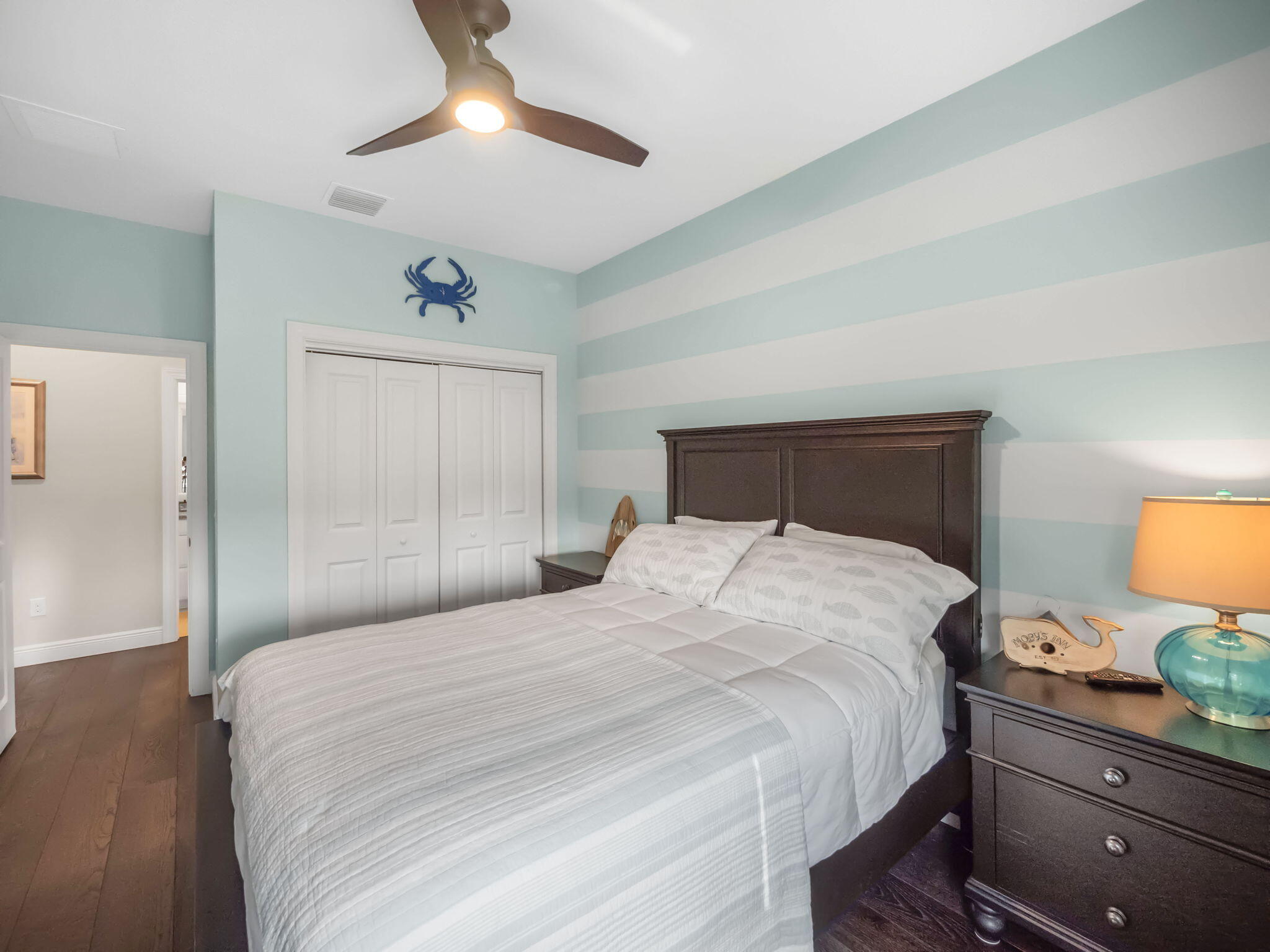 708 SW Riverwatch Place