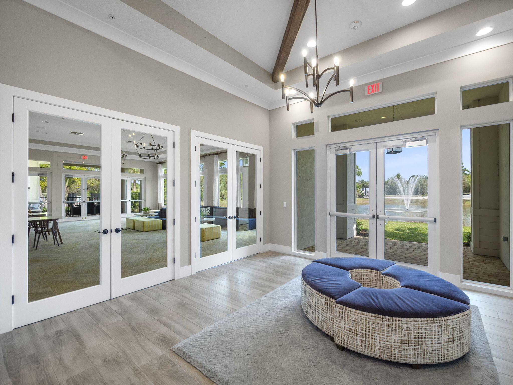 708 SW Riverwatch Place