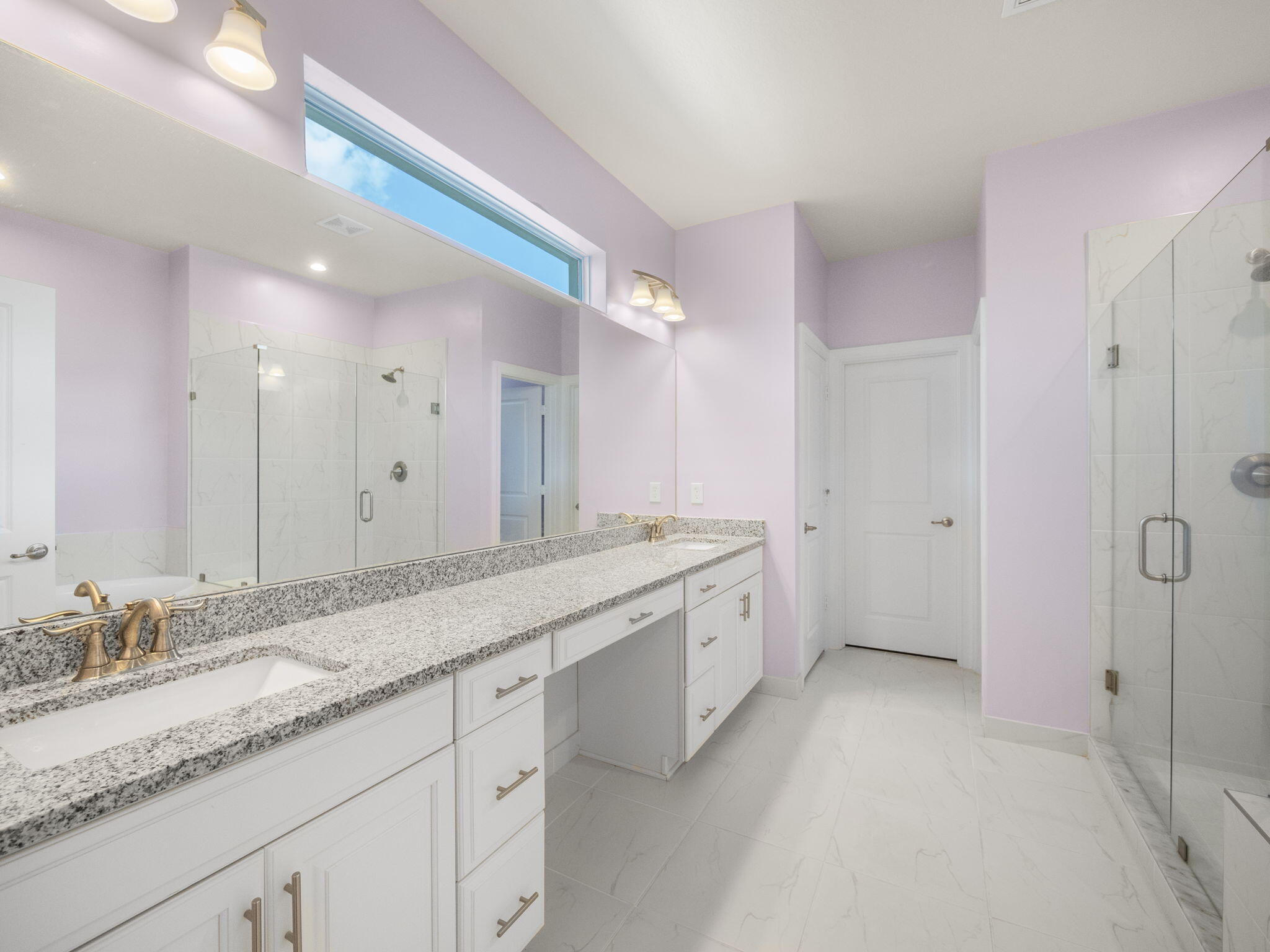 708 SW Riverwatch Place