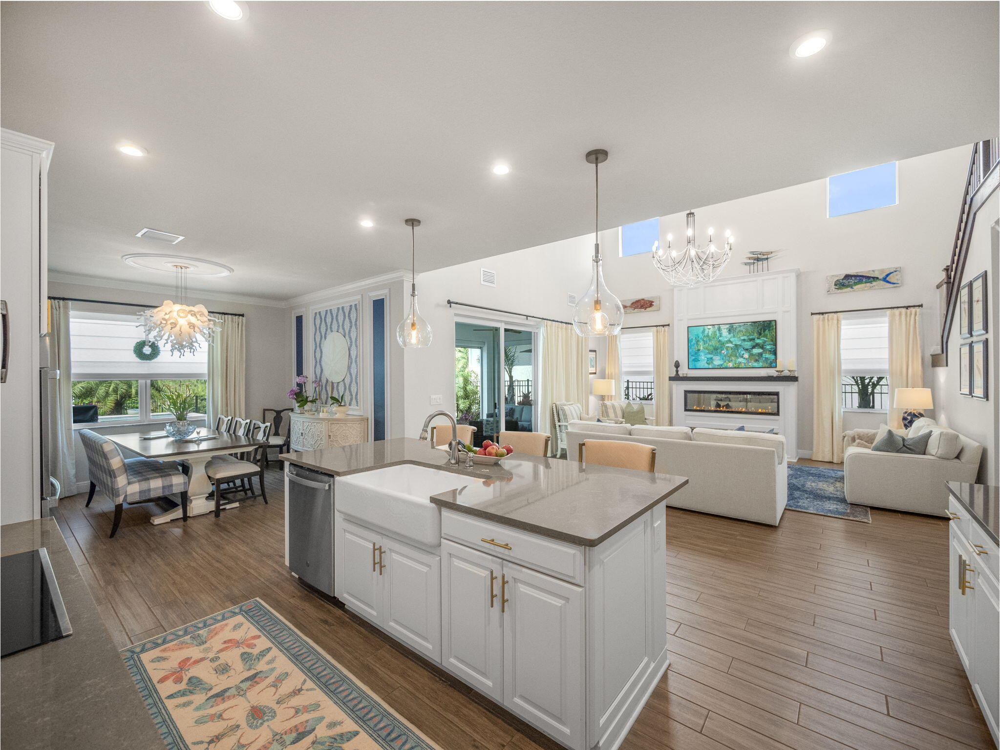 708 SW Riverwatch Place