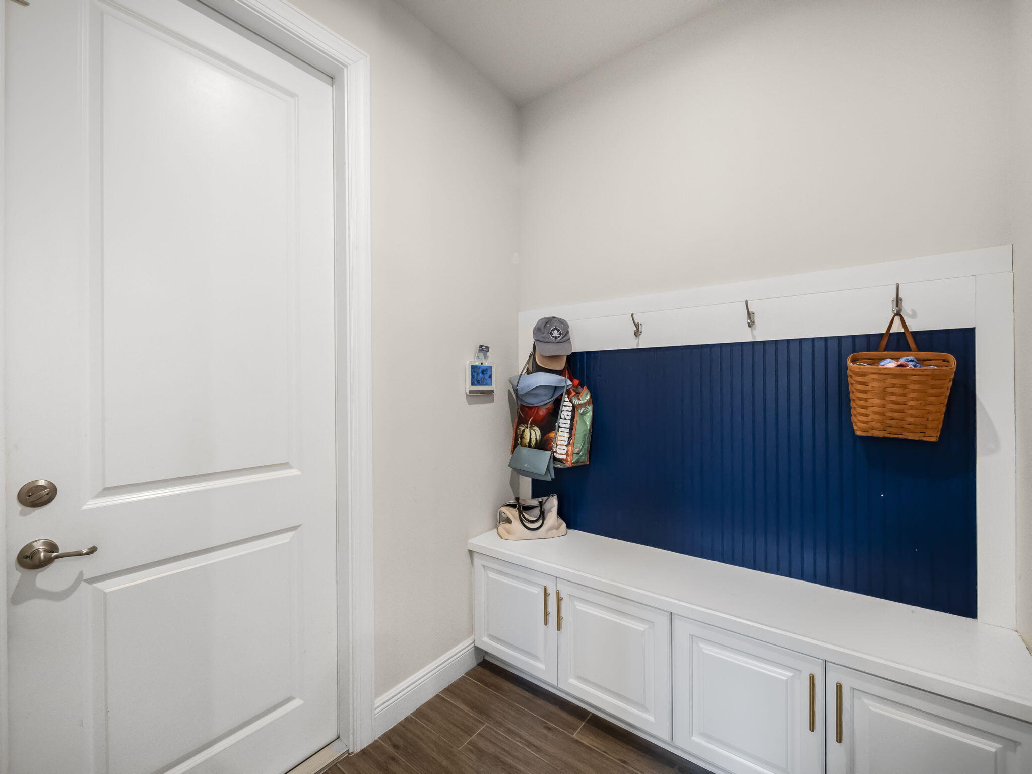 708 SW Riverwatch Place