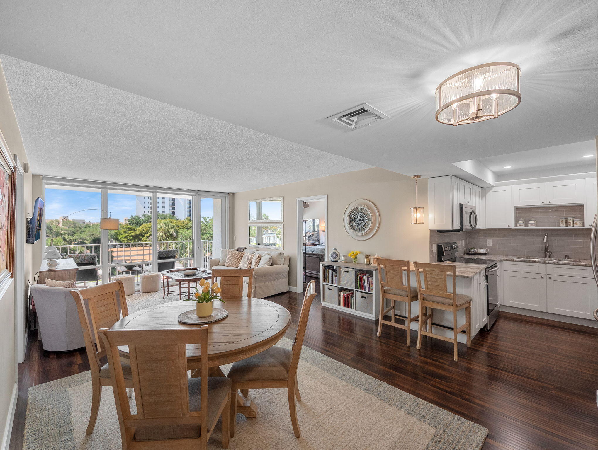 336 Golfview Road 406, North Palm Beach Unit: 406