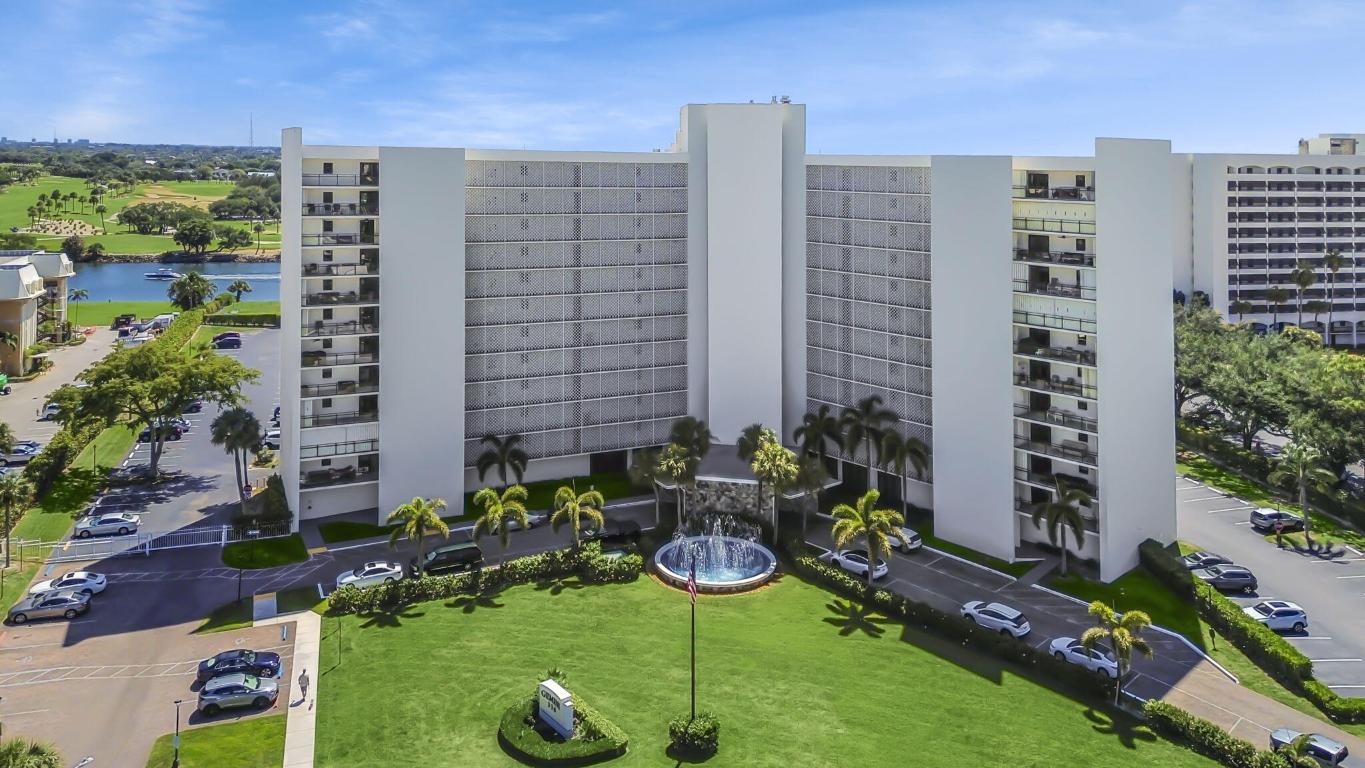 336 Golfview Road 406, North Palm Beach Unit: 406