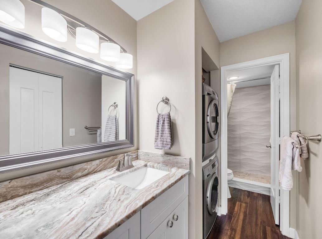 336 Golfview Road 406, North Palm Beach Unit: 406