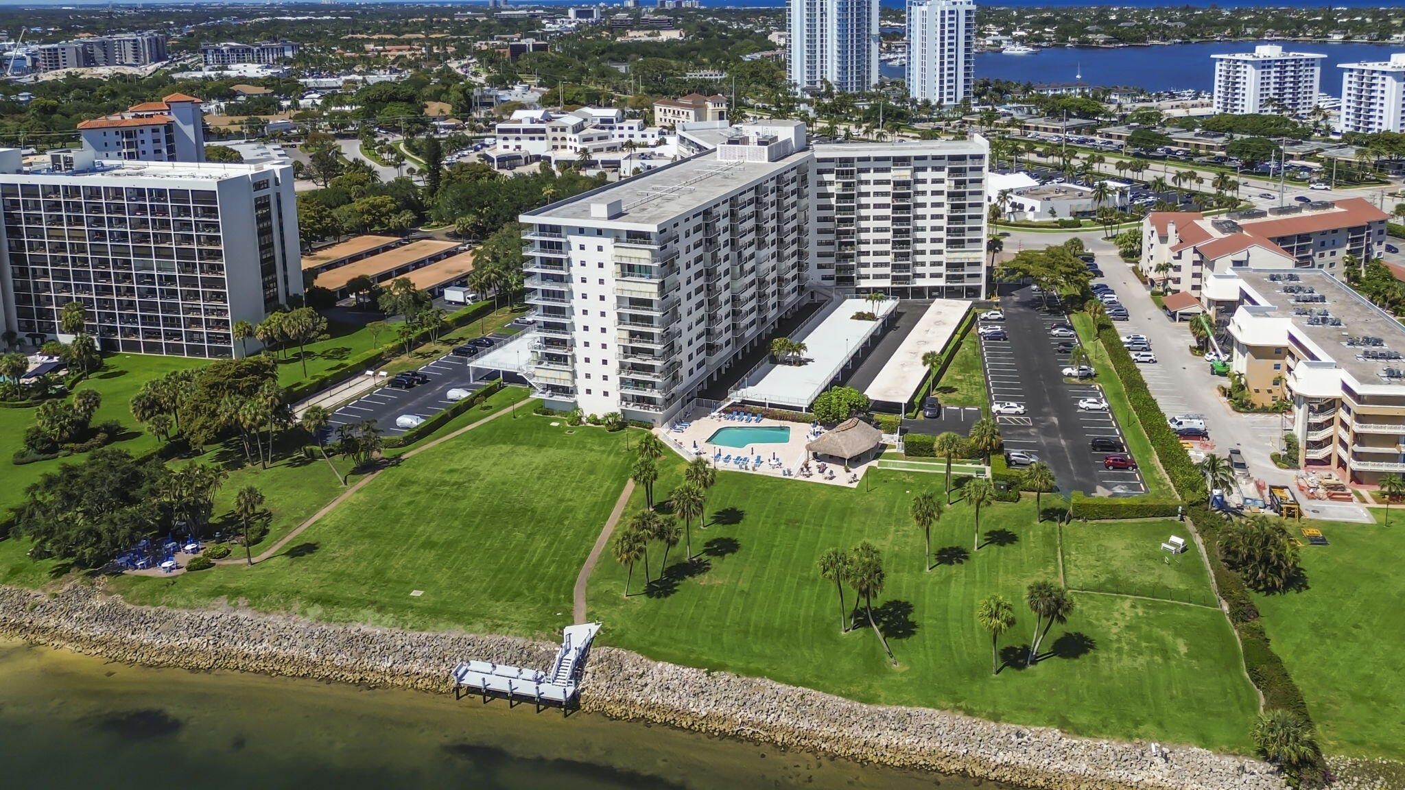 336 Golfview Road 406, North Palm Beach Unit: 406