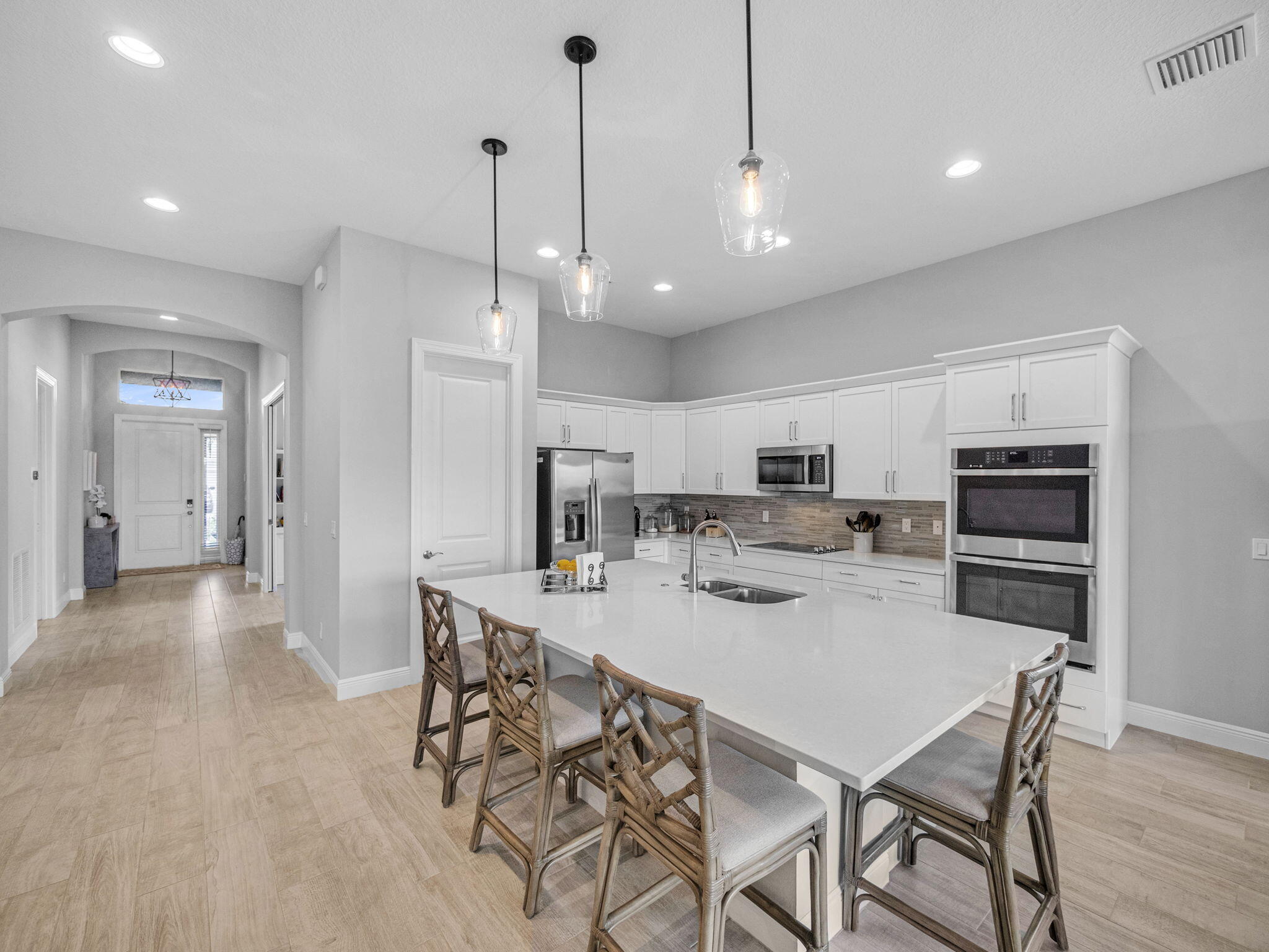 12495 SW Sunrise Lake Terrace