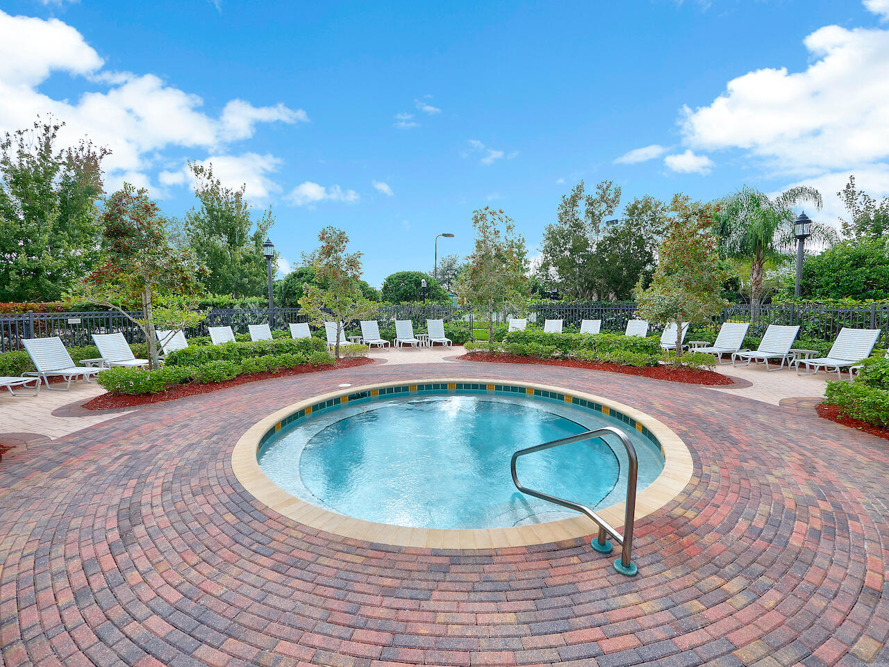 12495 SW Sunrise Lake Terrace
