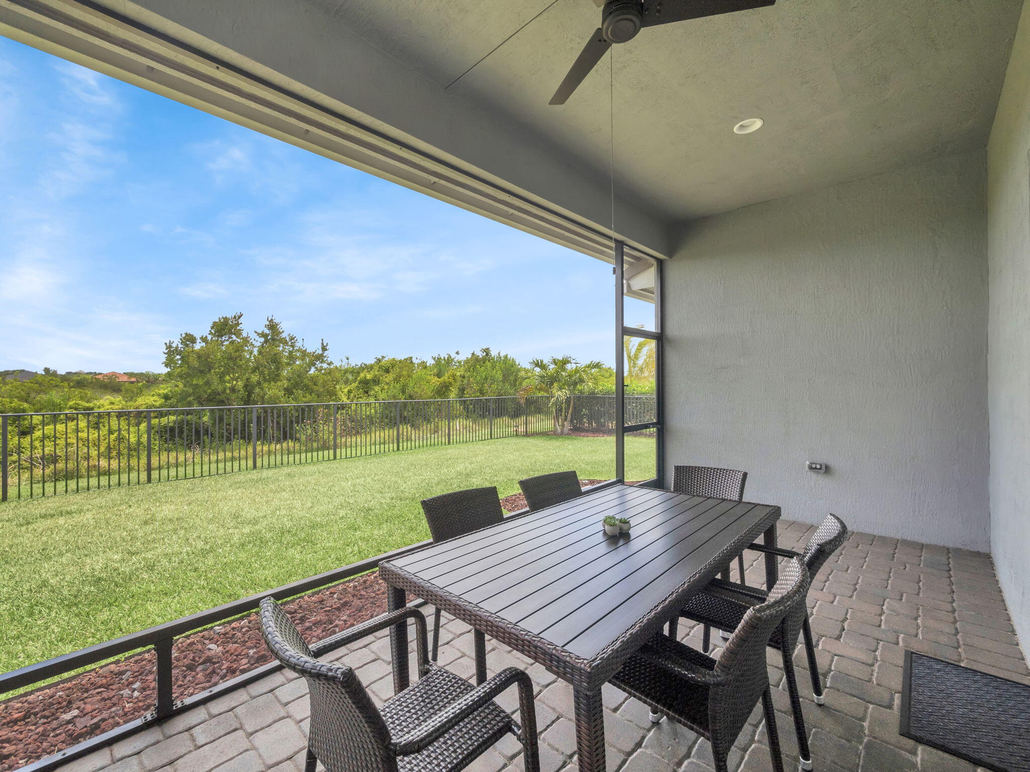 12495 SW Sunrise Lake Terrace
