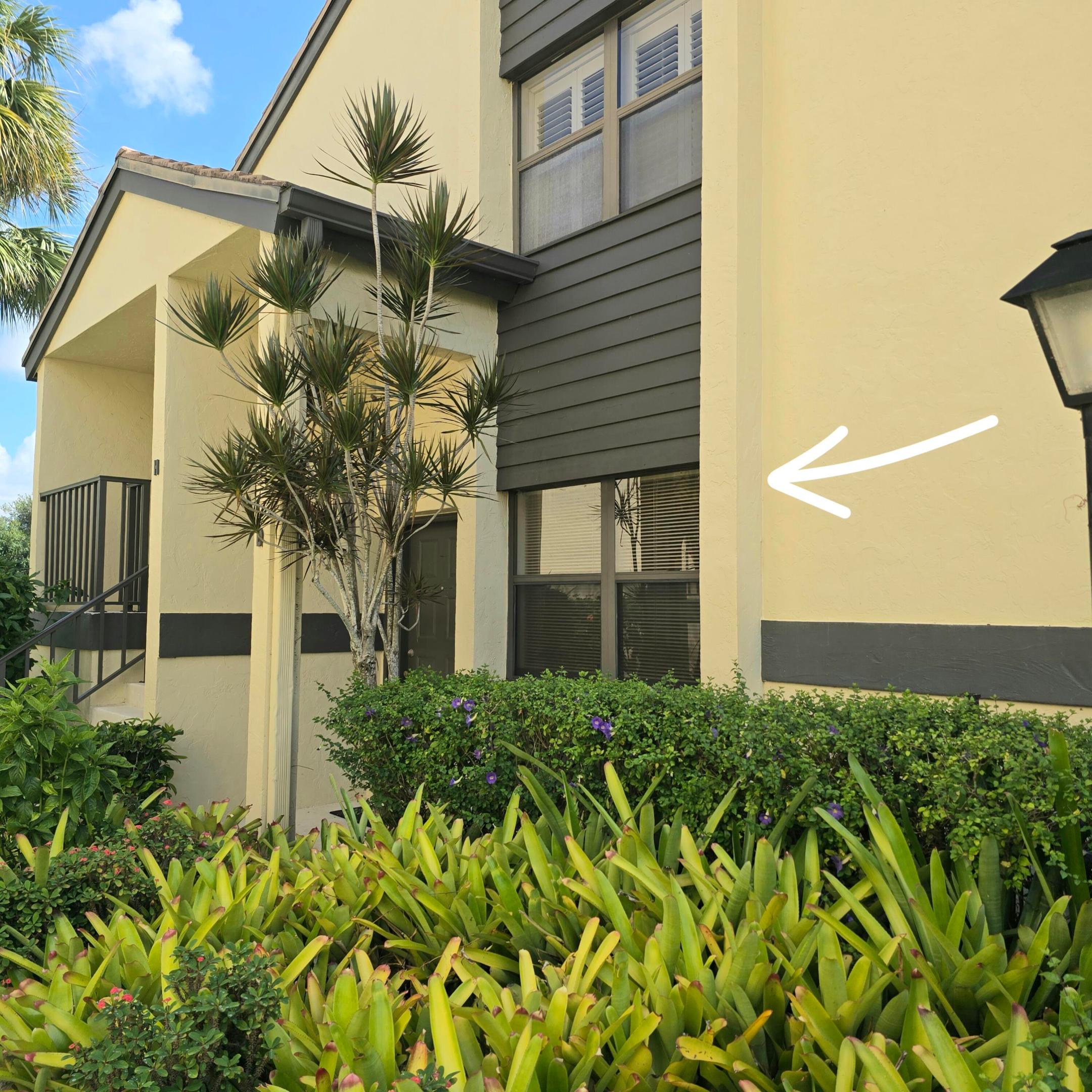 3961 SW Greenwood Way D