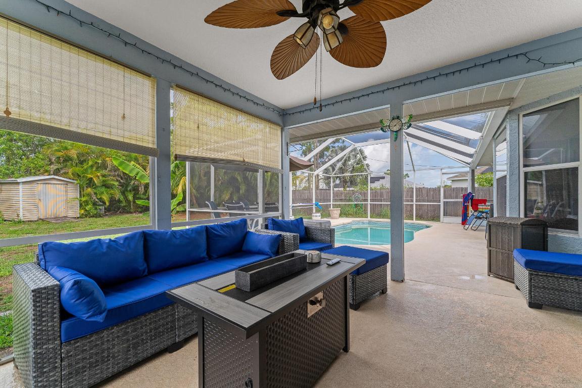 504 SW Pea Court, Port St. Lucie