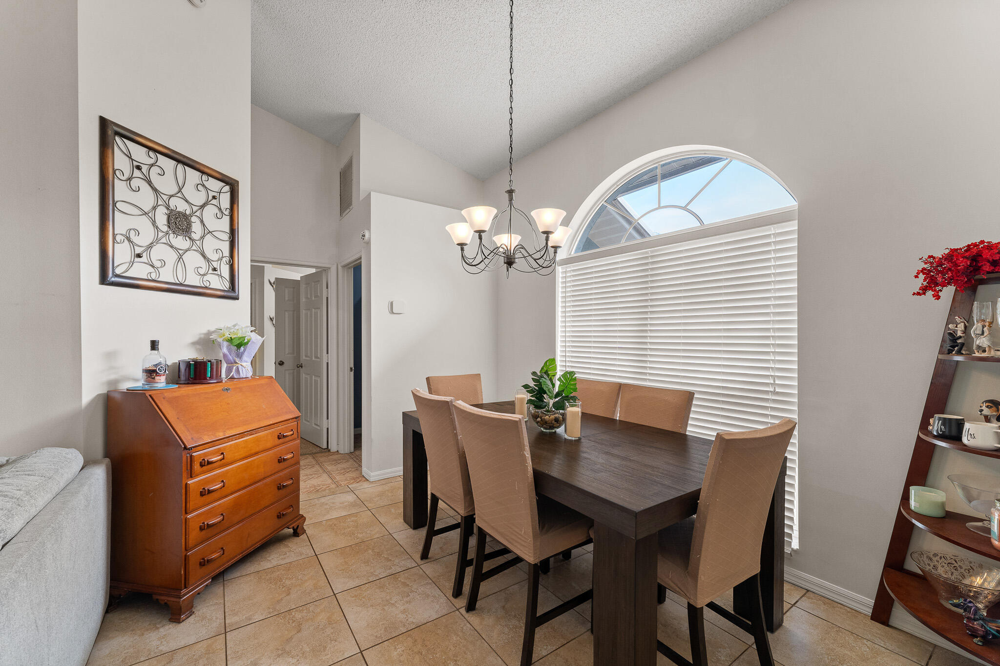 504 SW Pea Court, Port St. Lucie